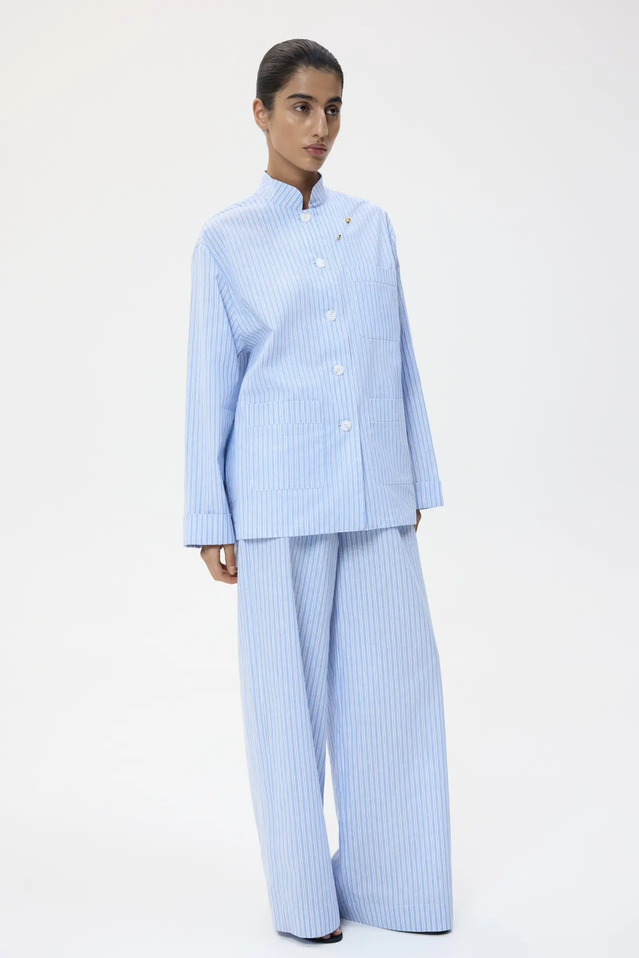 LOGINOVA | Resort ‘26