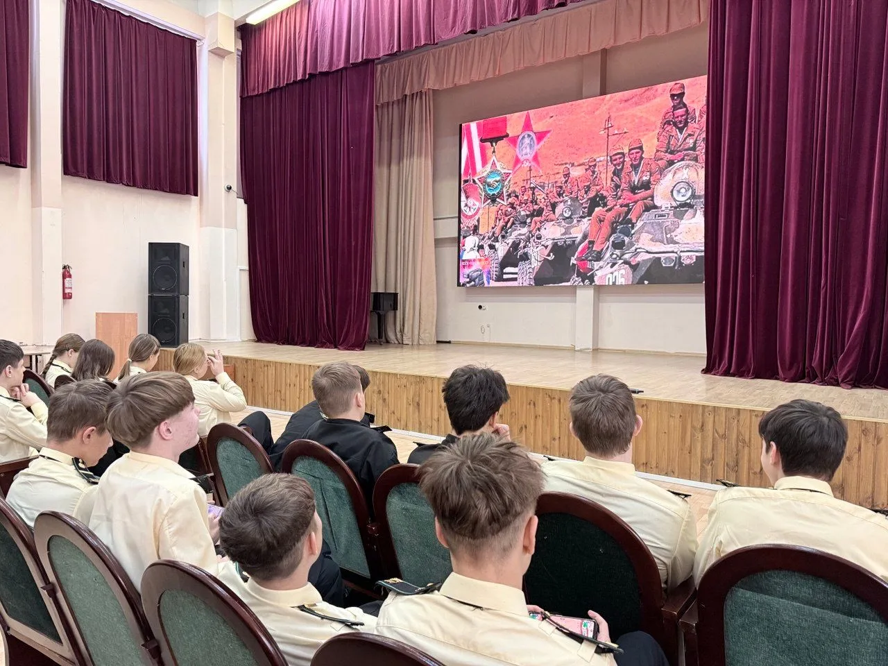 ❗ Равнение на подвиг. Память, которая не уходит в прошлое.❗ 📆15 февраля — День памяти о россиянах, и
