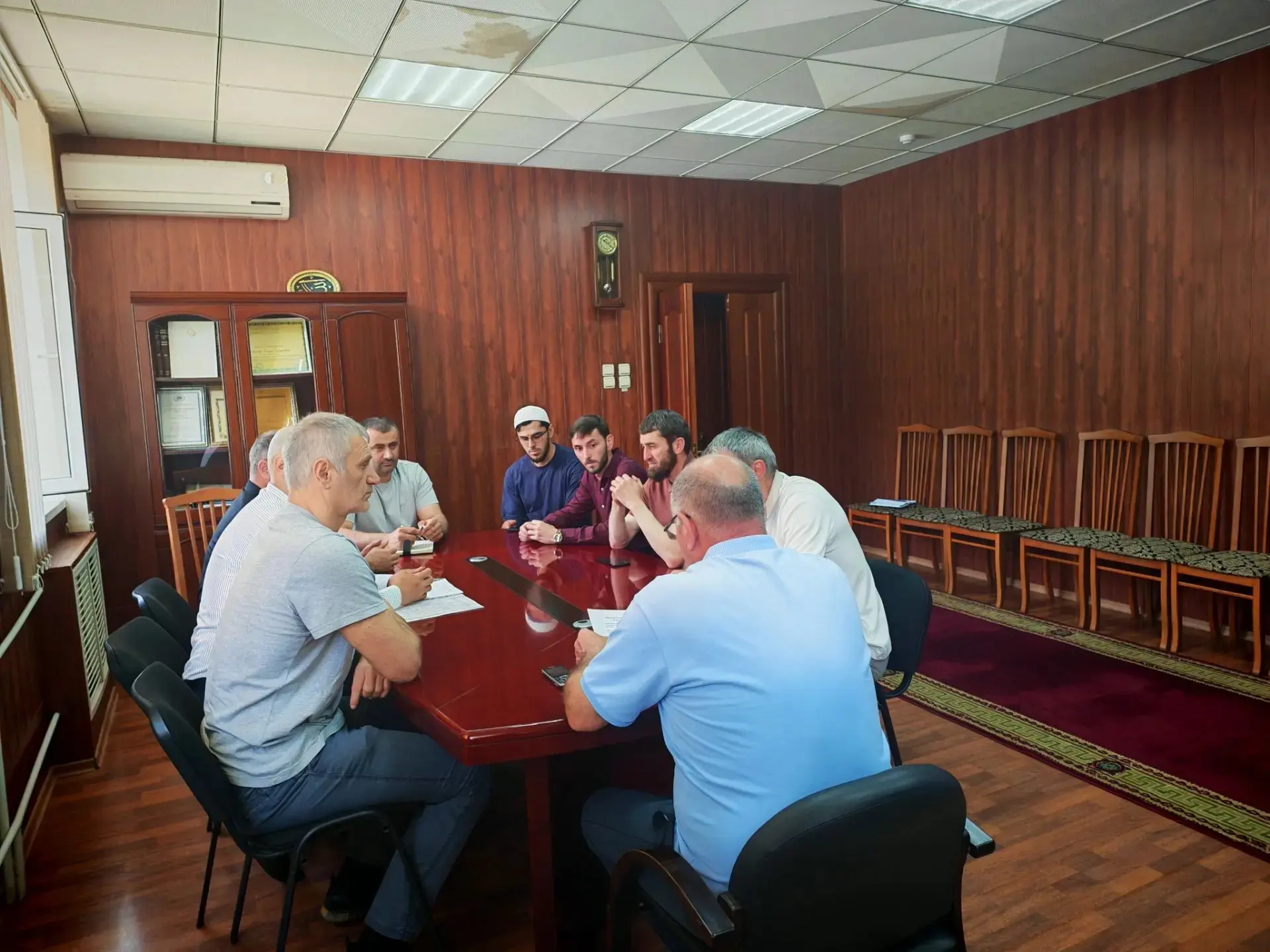 В Курахском районе обсудили подготовку к «Курахским играм» и молодёжному форуму «Санал»

В администр