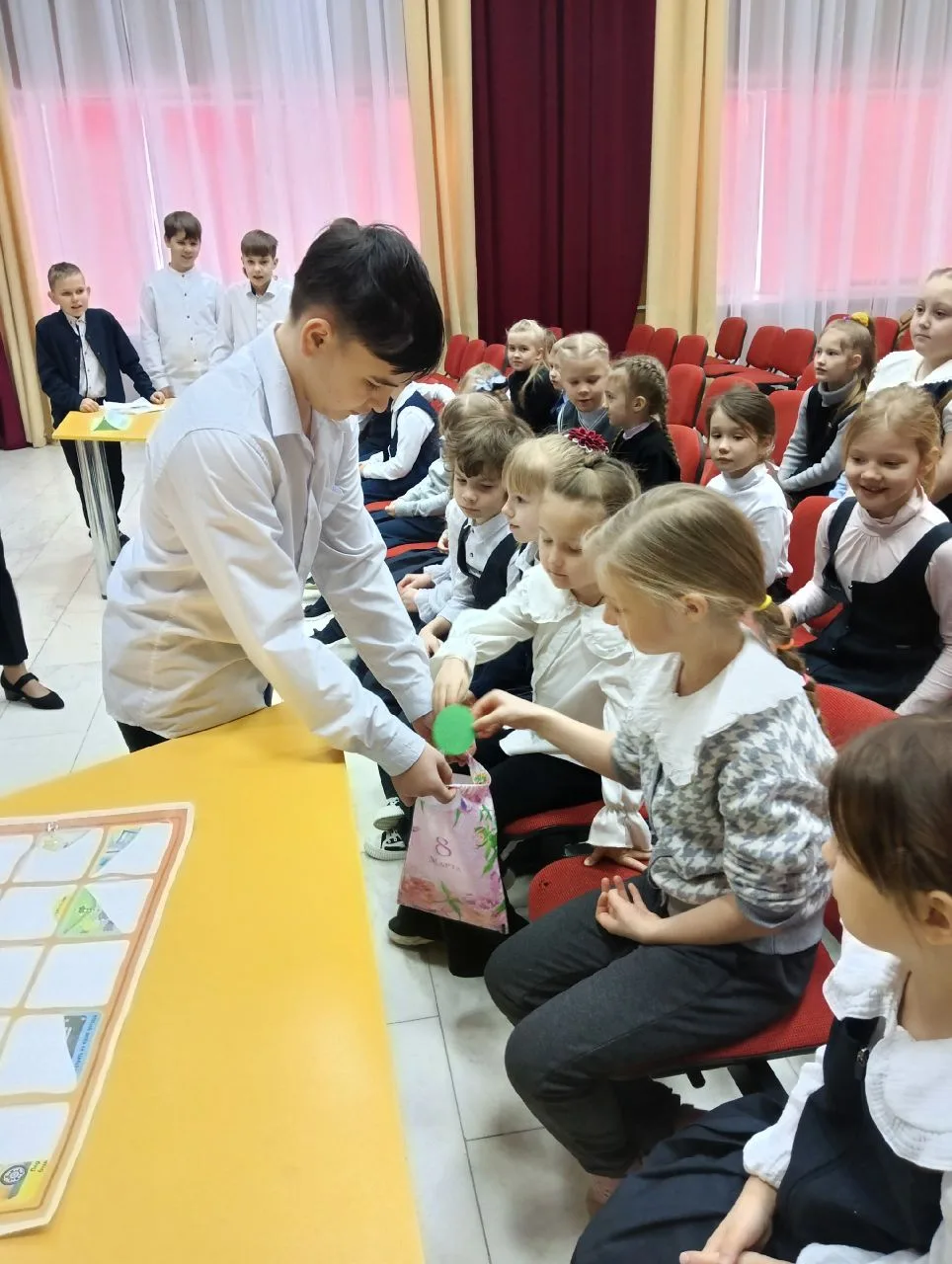 ✨Натавничество. Дети детям: Здесь начинается успех! ✨  Уходящая неделя для первоклассников прошла по