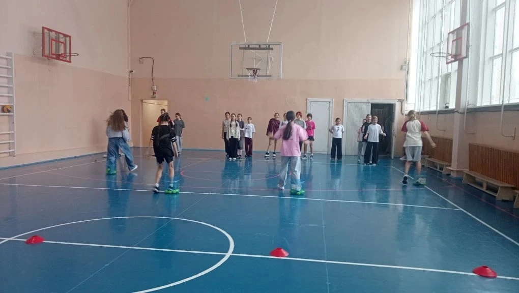 🤸На базе нашей школы с успехом прошло грандиозное спортивно-массовое мероприятие под названием "Ай д