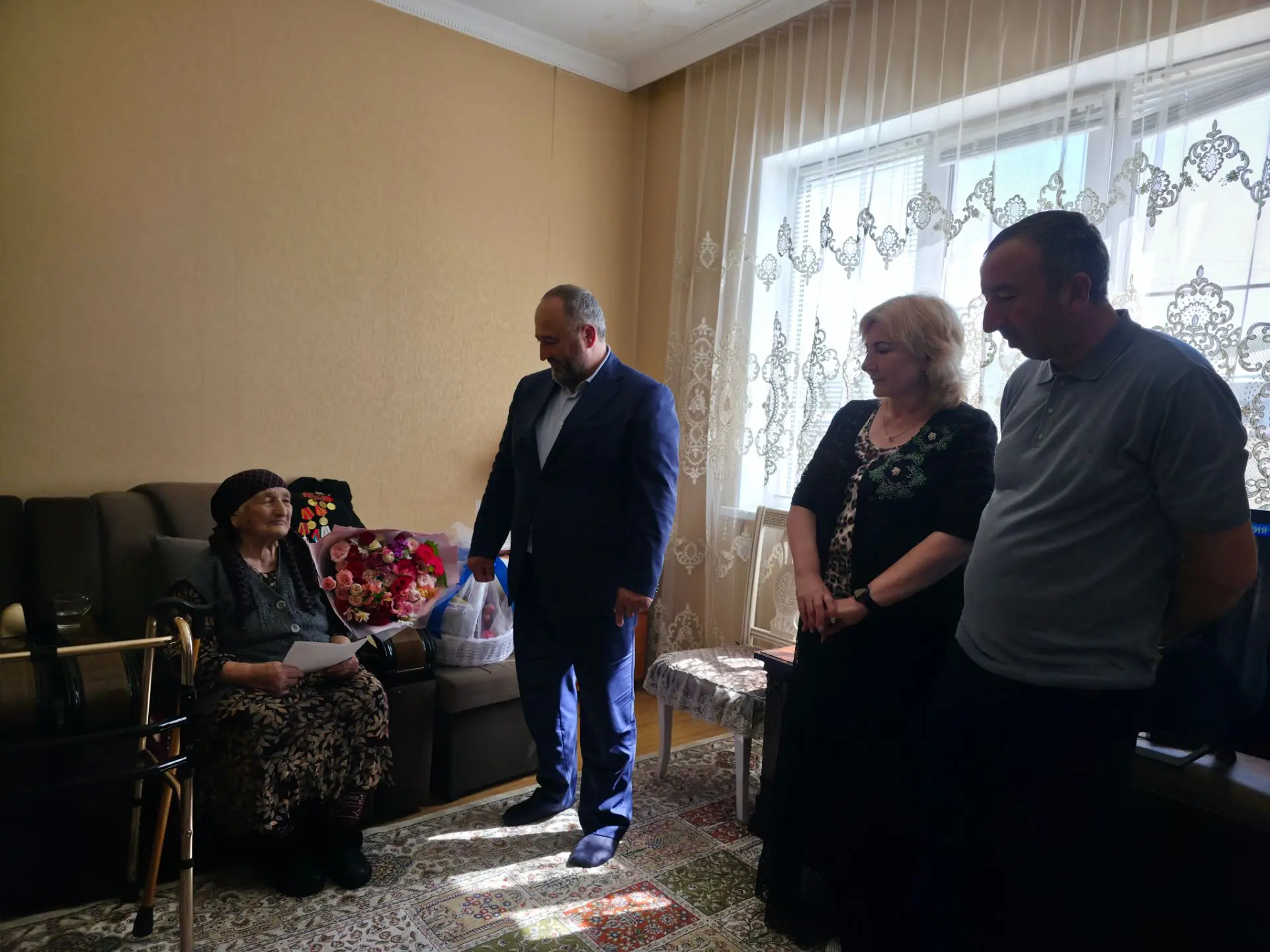 Есть встречи, которые особенно трогают сердце.