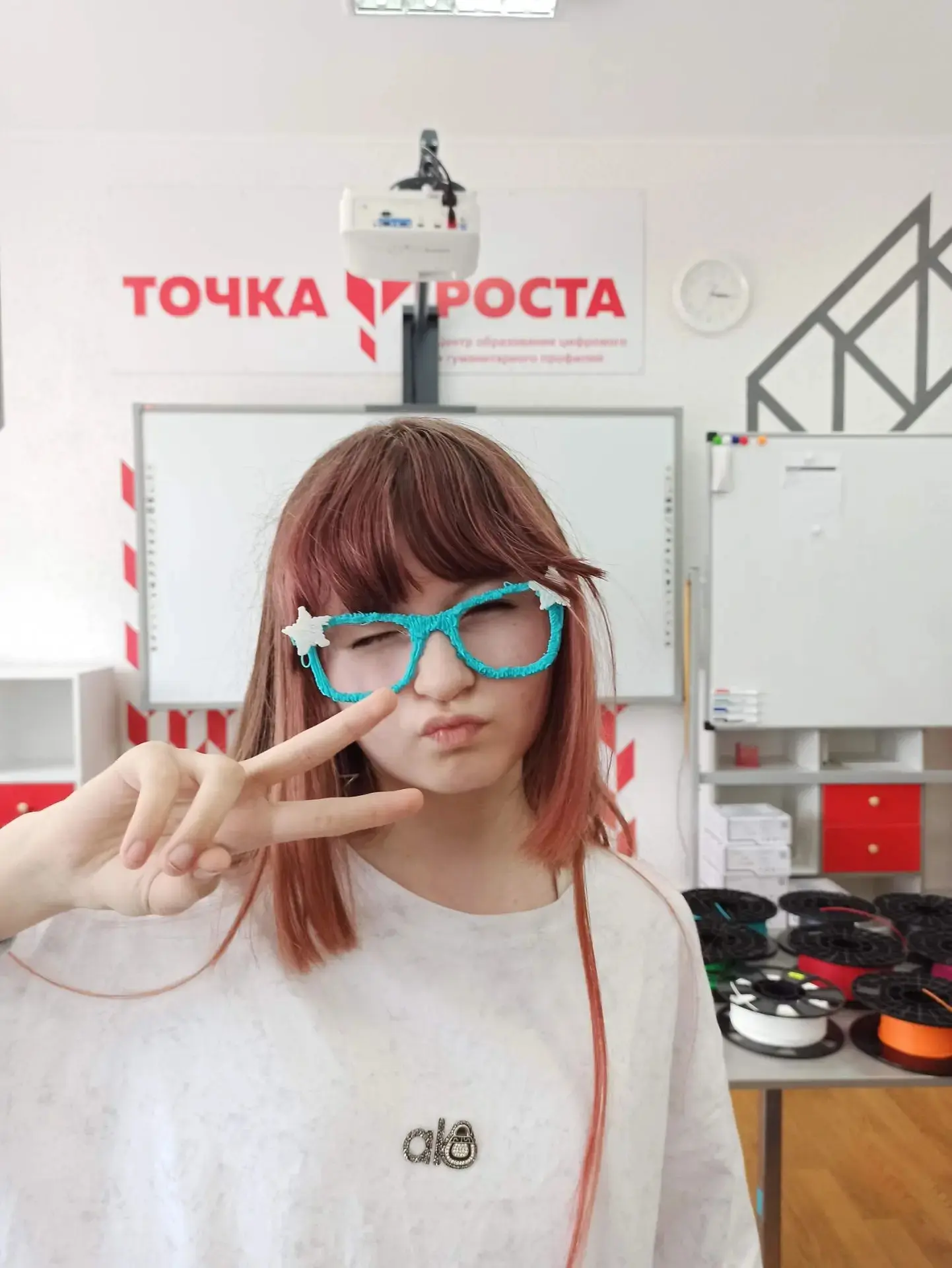 🚀 Творческий бум в «Точке роста»! 🚀

Сегодня в нашем центре образования «Точка роста» царила невер