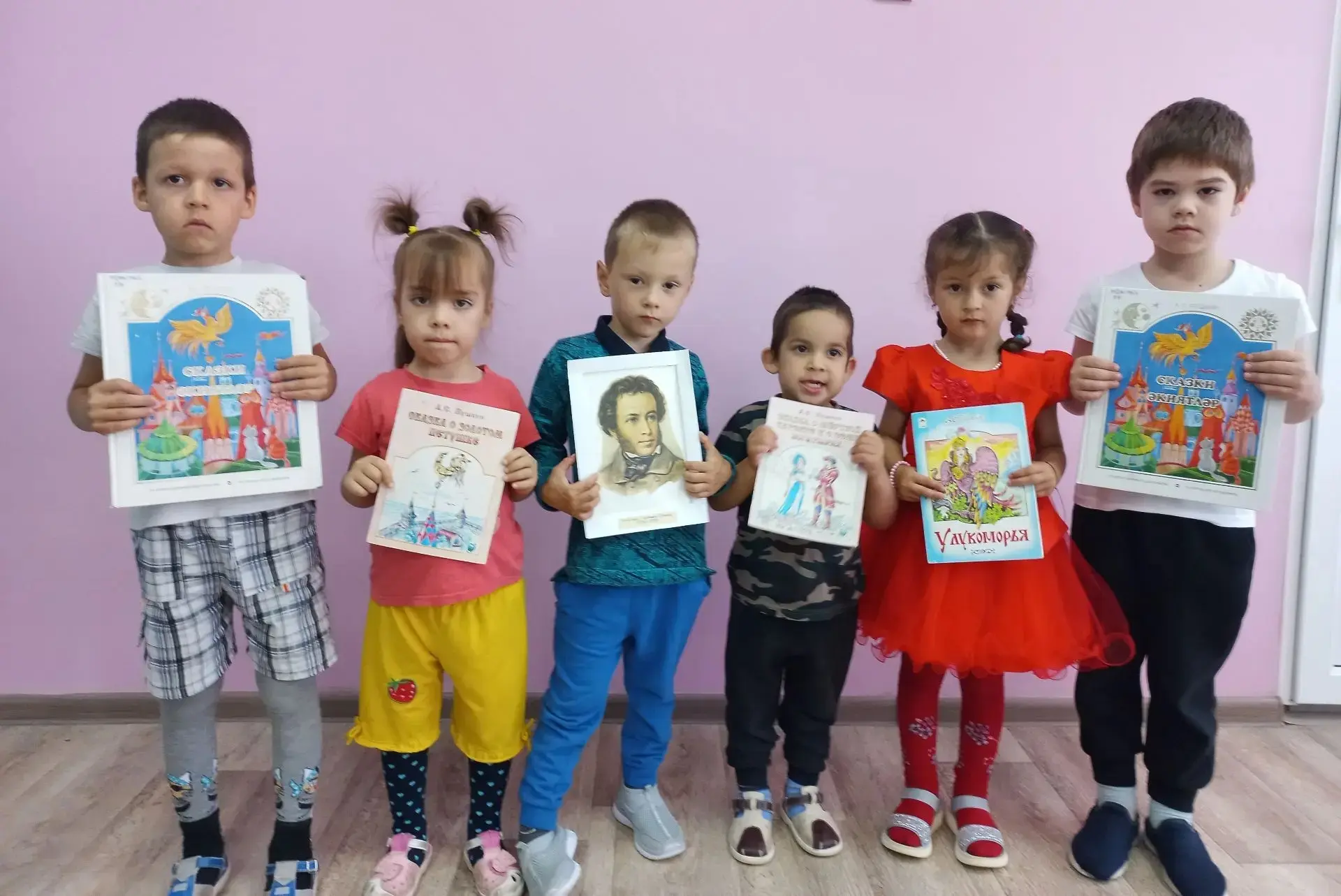 6 июня в нашей стране отмечается День русского языка и Пушкинский день. В преддверии дня рождения ве