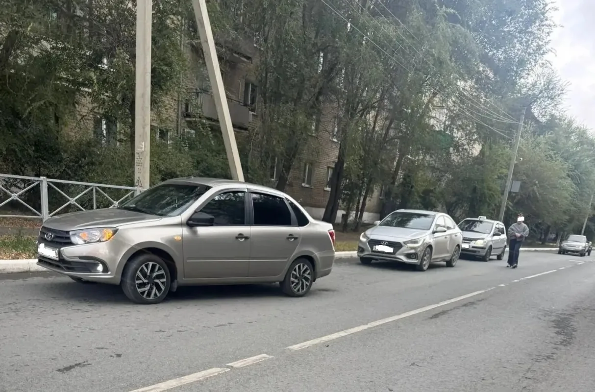 В Гае на пешеходном переходе сбили мужчину