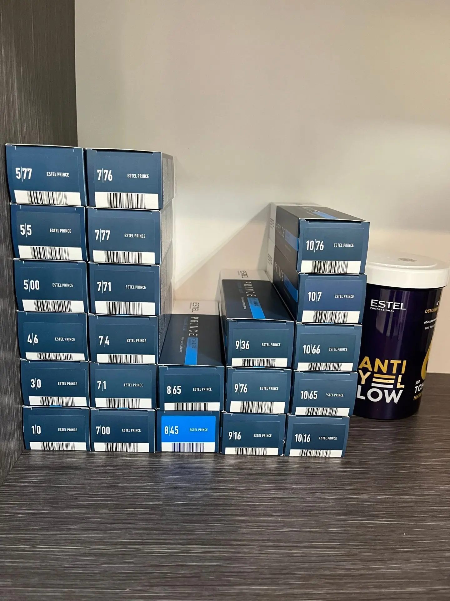 Продаю новые краски ESTEL по 170₽, все вопросы в лс vk.ru/id1106290234

💅 Мастера красоты | Киров