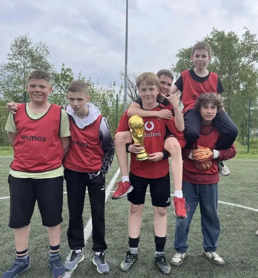 ⚽ Сегодня в нашей школе царила настоящая футбольная атмосфера! 
🔥 Состоялся турнир по футболу между