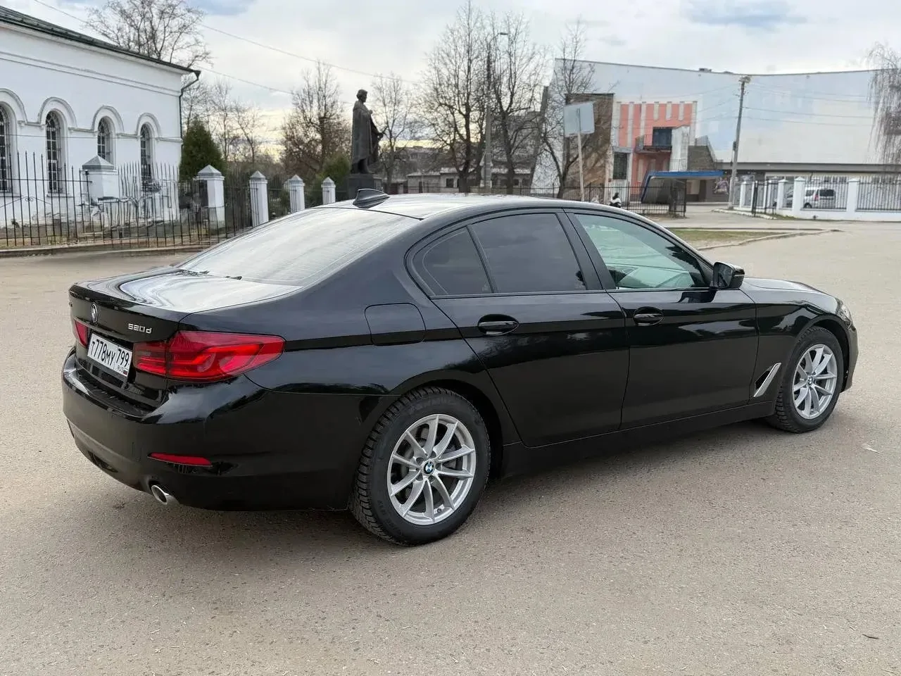 BMW 5 2.0 дизель АКПП 4WD 2018 год  1хоз Настоящий немец , германская сборка  В идеальном состоянии 