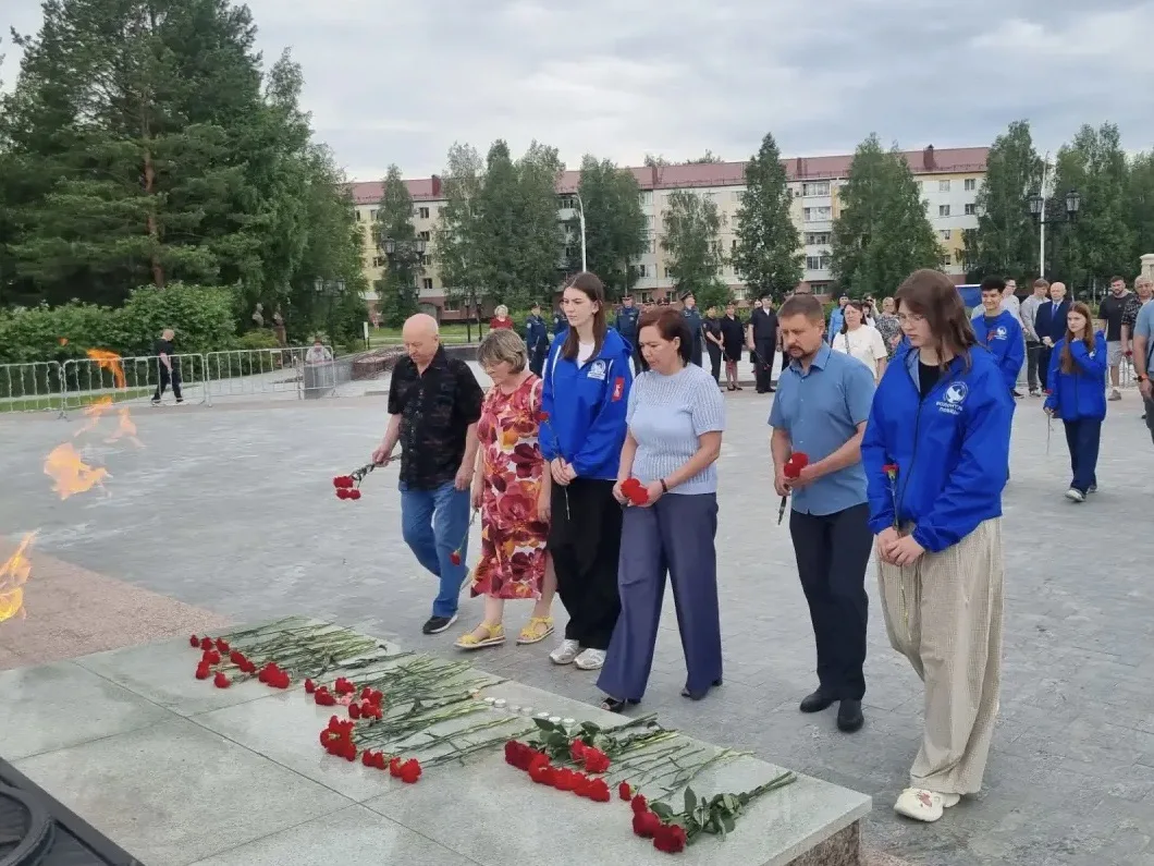 22 июня - День памяти и скорби🕯
 
Сегодня студенты, преподаватели и администрация колледжа приняли 