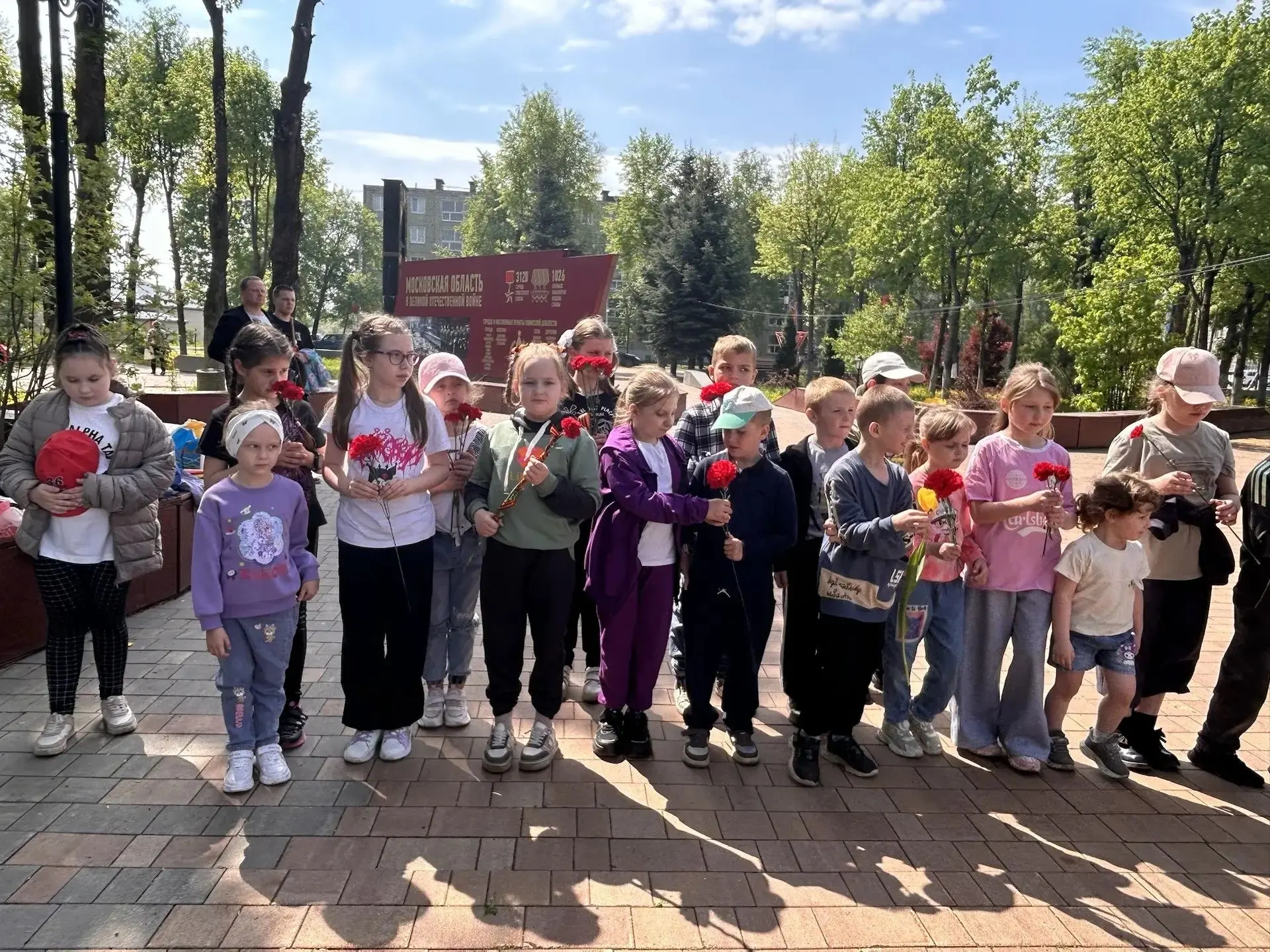 🚶‍♂️🌲 «Время открытий»: школьная туристическая прогулка ко Дню Победы

Сегодня все обучающиеся наш