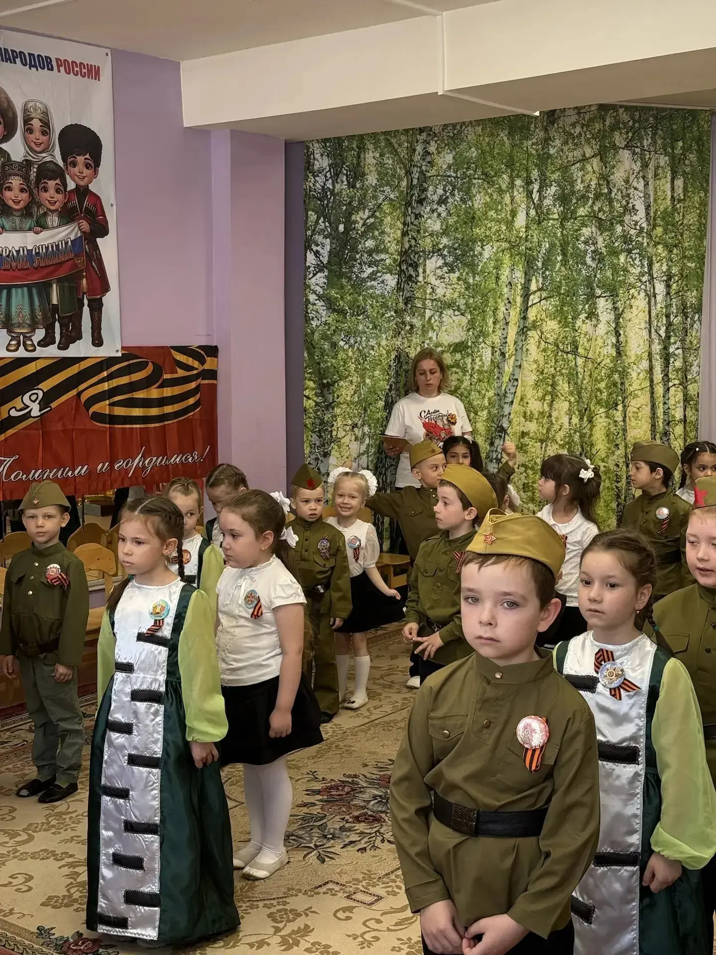 В преддверии великого праздника Дня Победы в корпусе «Сказка» дошкольного отделения прошло мероприят