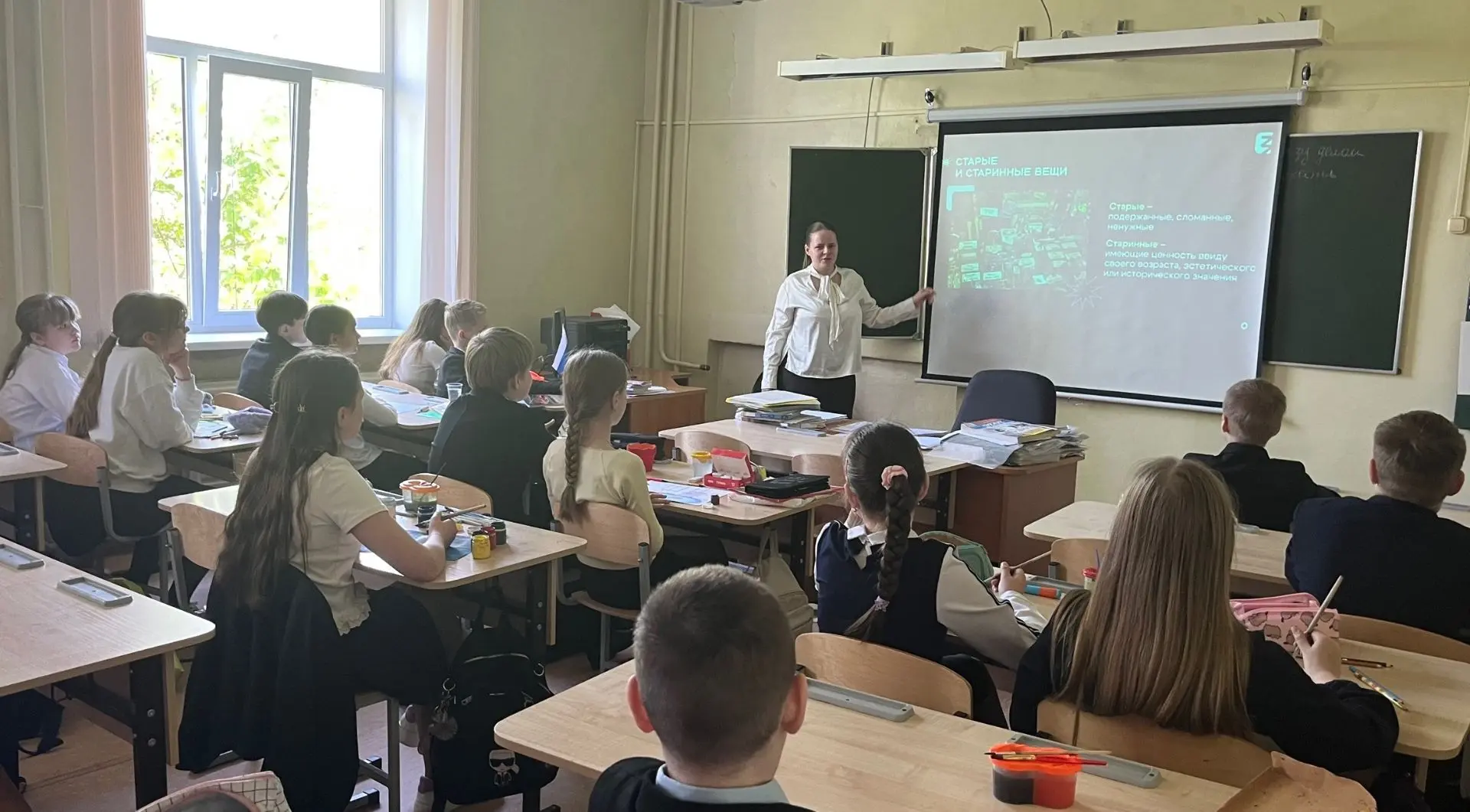 Международный день музеев   18 мая празднуется Международный день музеев. Праздник был учреждён, что