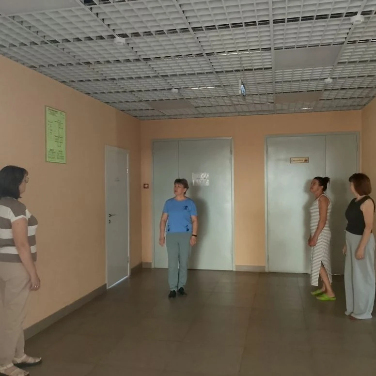 19.08.2026 г. в рамках акции «Родительская приемка» в МБОУ «Каштановская СОШ им. Героя ...