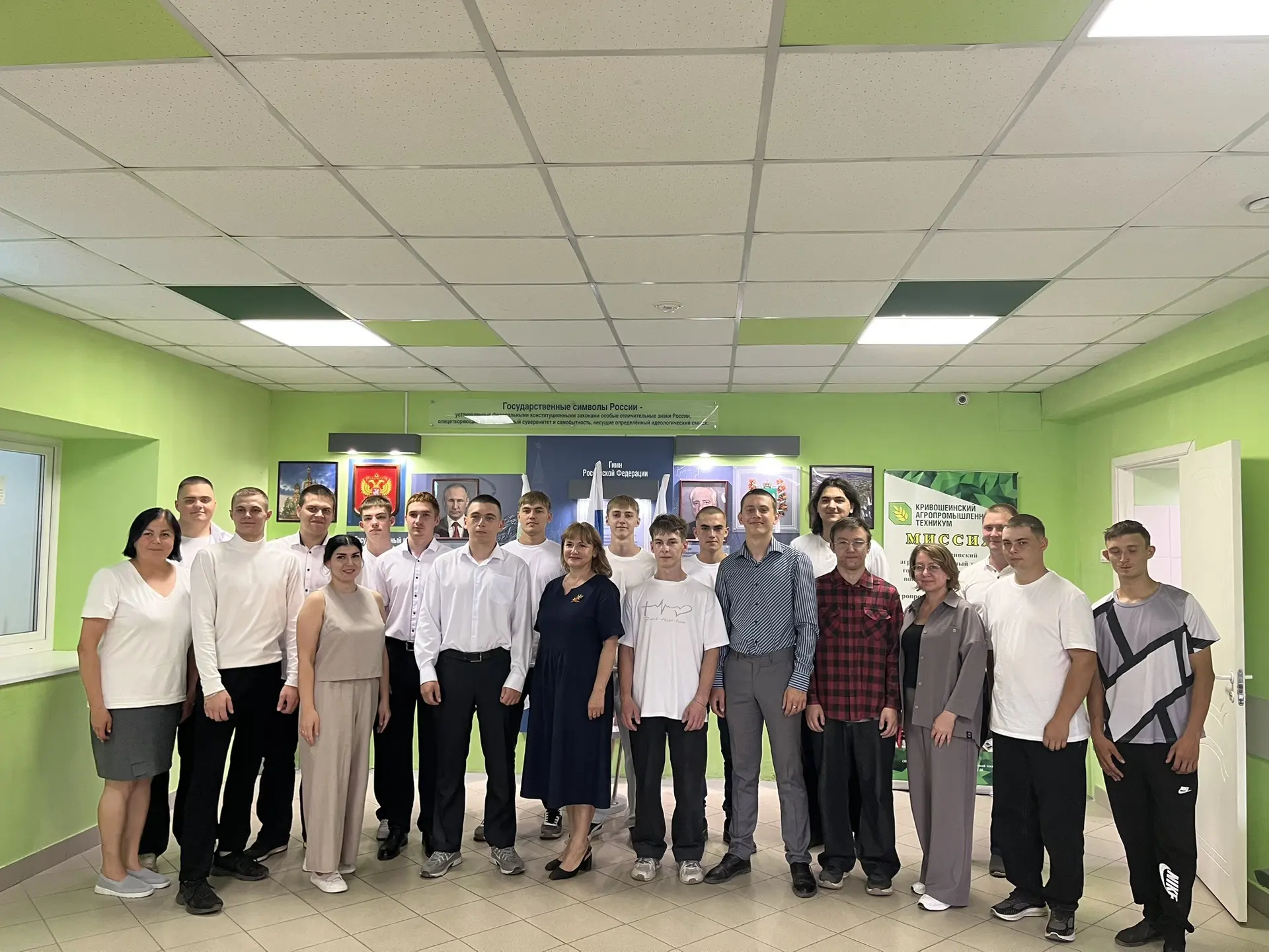 Сегодня группа 3522 (специальность «Эксплуатация и ремонт сельхозтехники») успешно защитила дипломы!