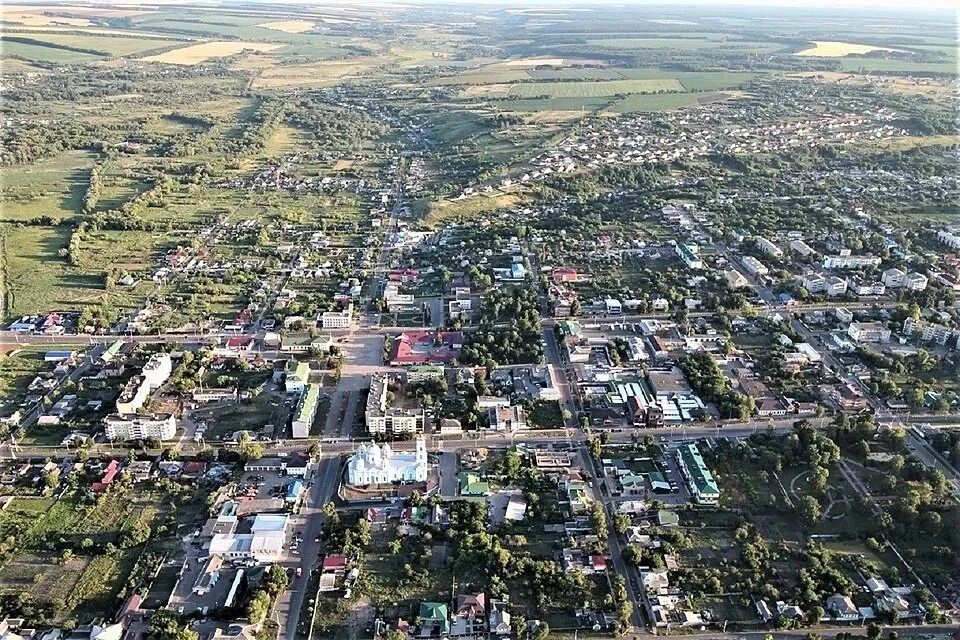Доброе утро, Короча! 🇷🇺 Ну что, еще погреемся с вами – температура воздуха сегодня до...