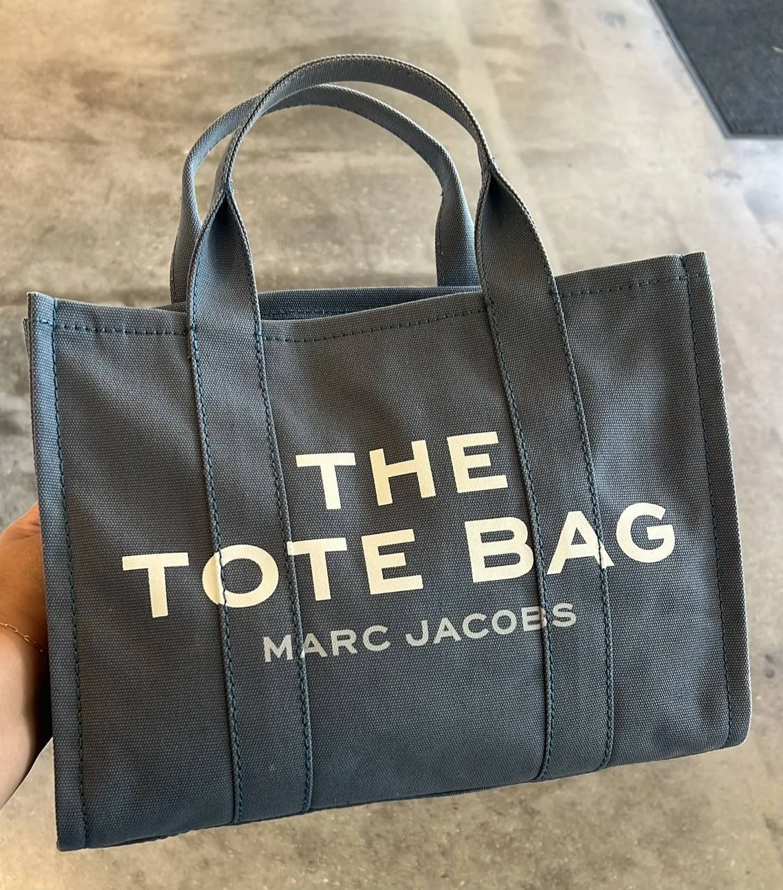 Medium Canvas Tote Blue Shadow