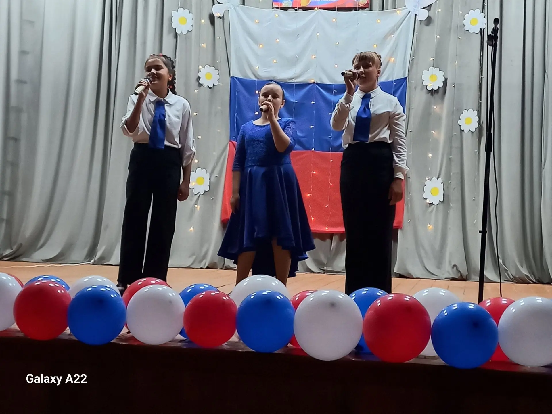 12 июня - День России. Этот праздник – символ национального единения и общей ответствен...