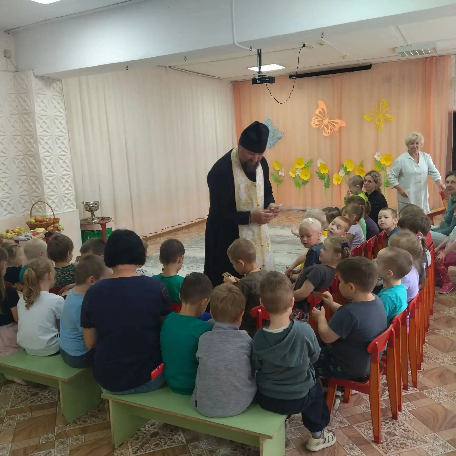 🍏Знакомство детей с праздником Яблочного Спаса — это отличный способ приобщить их к ру...