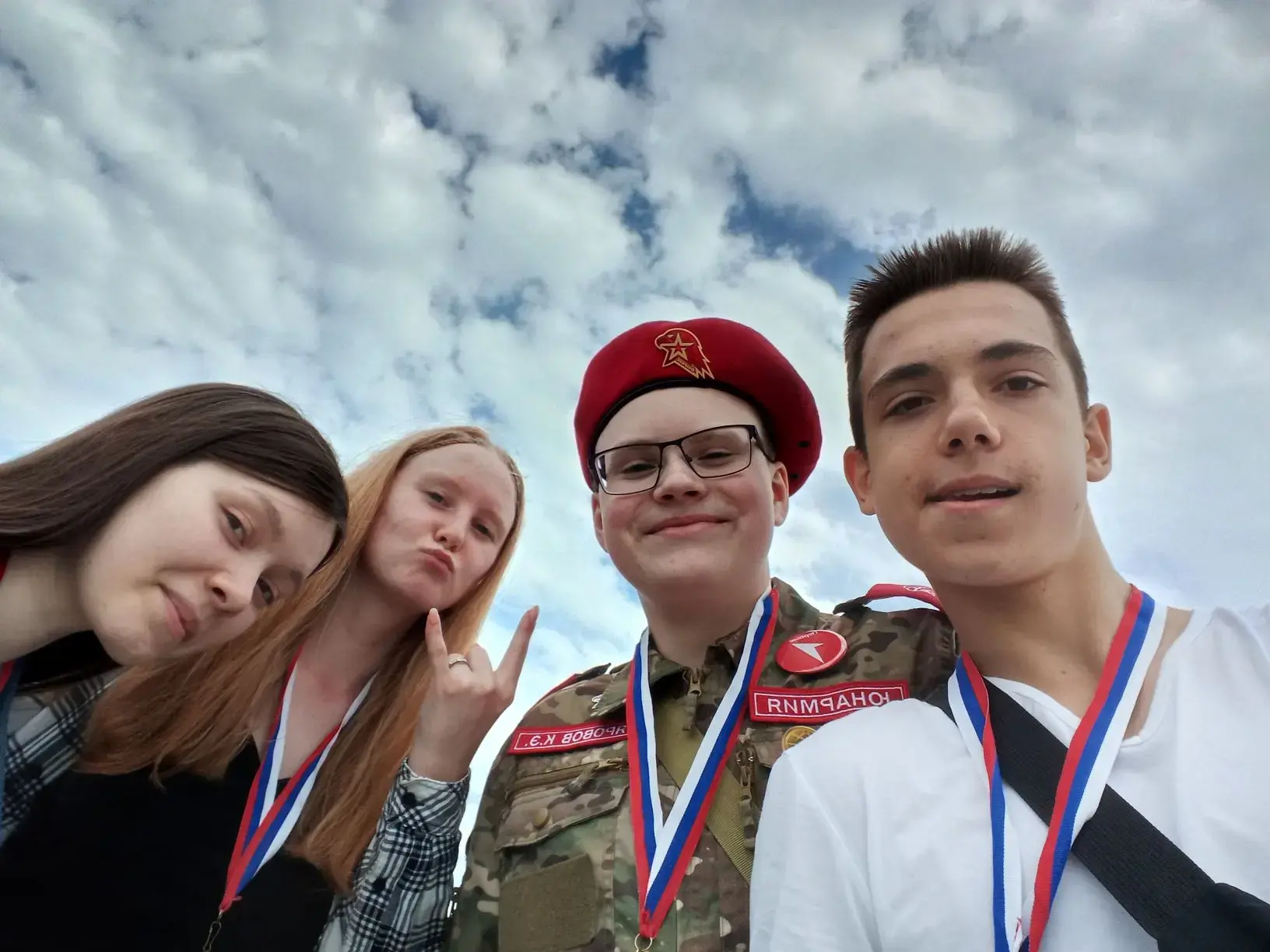 🏆 Юнармейцы отряда «Гвардия»: победы в приключенческих гонках и «Школе безопасности» 🧭💪  Наши юнарме