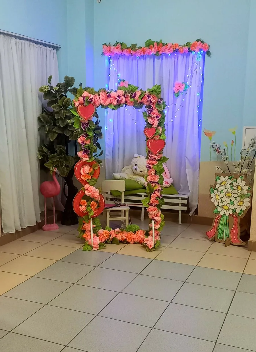 💐Приходите за порцией вдохновения и красивыми фото в нашу весеннюю фотозону!