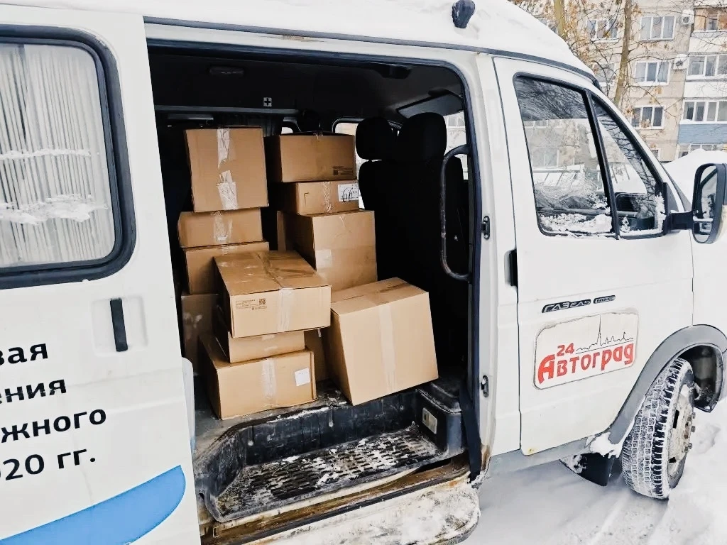В нашей школе прошла традиционная акция «Посылка солдату» 📦, в которой участвовала почти вся школа! 