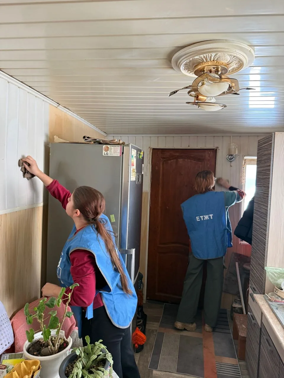 ‼️Волонтеры нашего техникума оказали помощь семье участника специальной военной операции, предостави