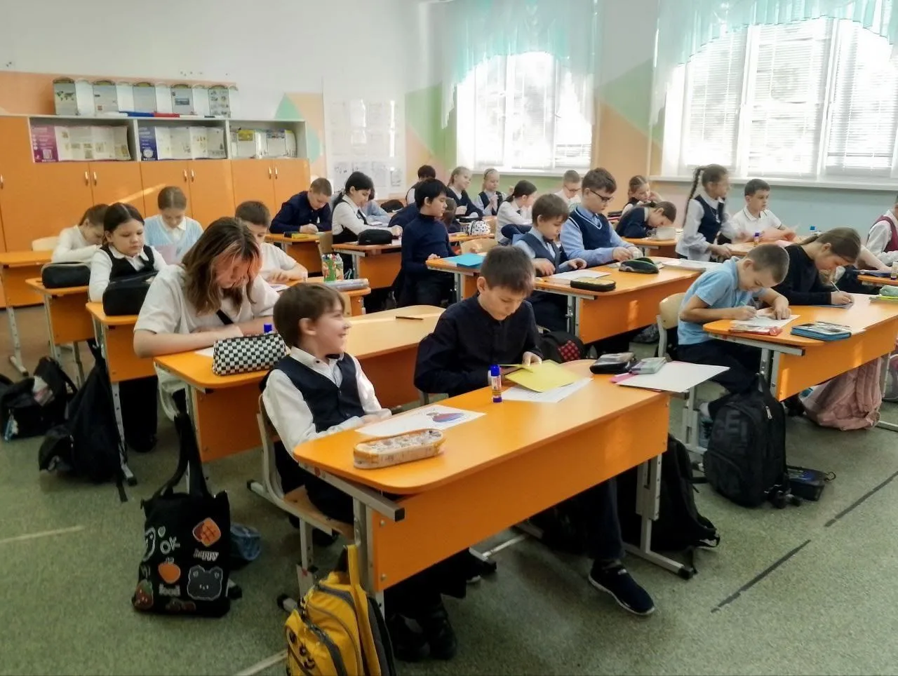 МАСТЕР-КЛАССЫ На прошлой неделе прошли мастер-классы для учеников 2-4 классов ко дню Защитника отече