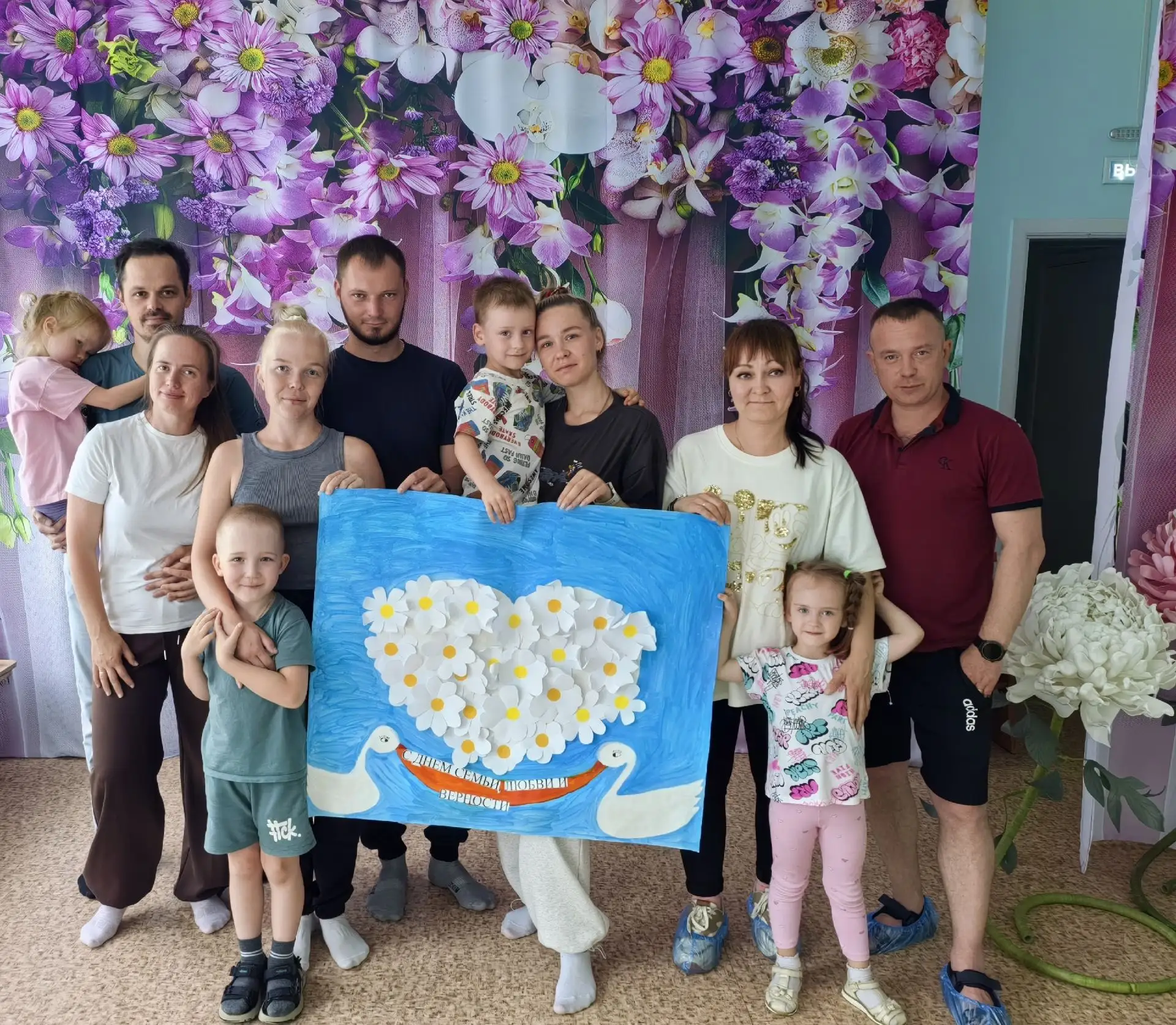 Творческая мастерская «С любовью в каждом лепестке»