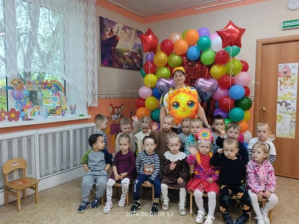 Здравствуй,  лето! Здравствуй , праздник детства!  Сегодня первый день самого теплого ,...