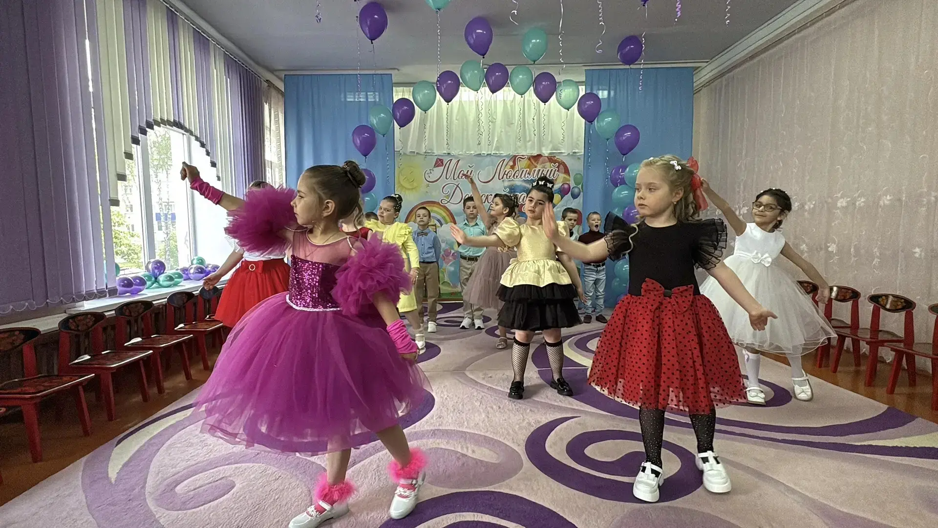 💔🎈Ну вот и всё. Отзвенел последний аккорд детсадовского вальса. 🕊️