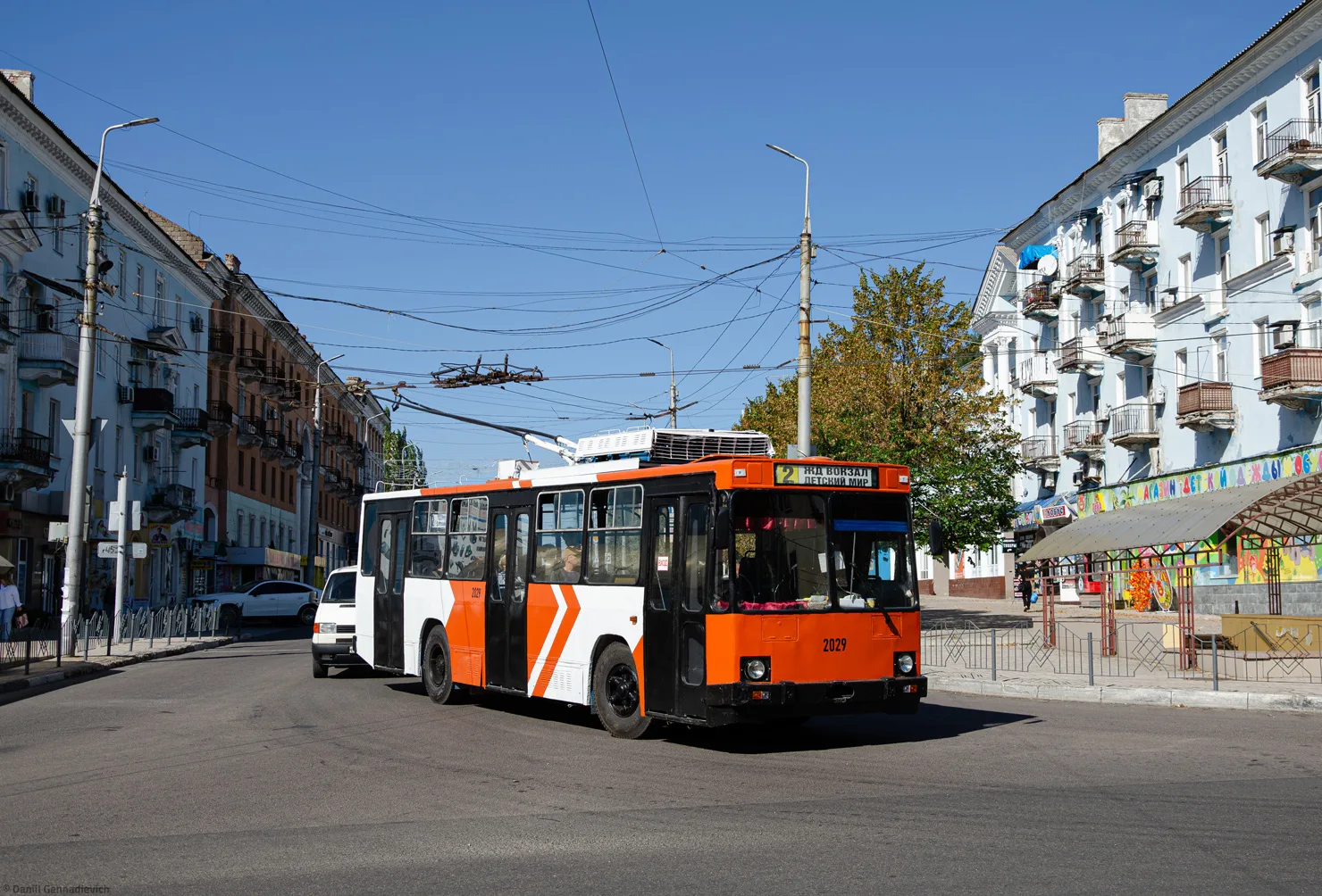 ⚡️В Мариуполе приостановлено движение троллейбусов и трамваев. В Макеевке - троллейбусов.