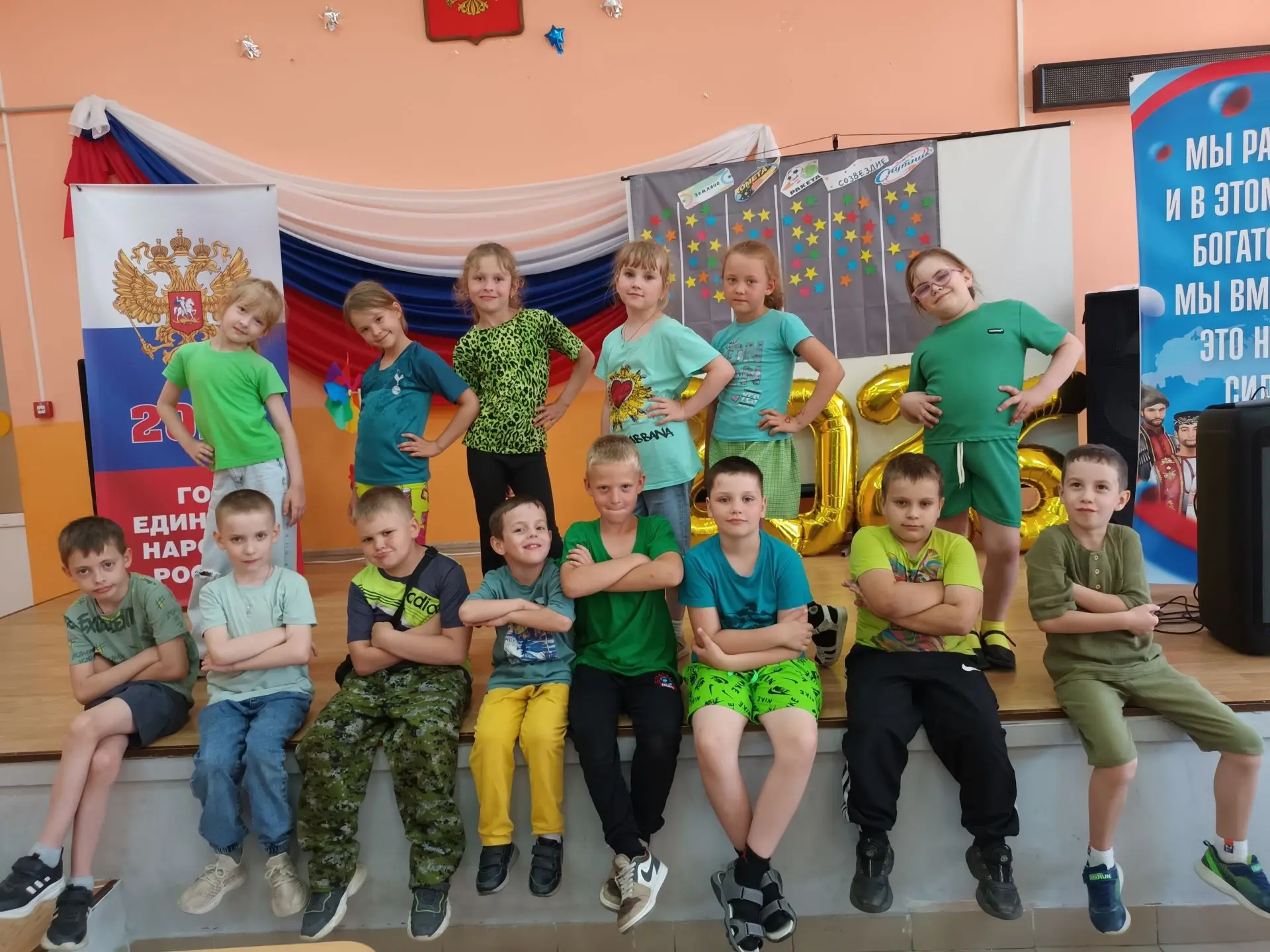 🎨НЕДЕЛЯ В КРАСКАХ

День 3️⃣ Цвет дня - зелёный и все его оттенки🥦🍐🫒

🟢Зеленый цвет символизируе
