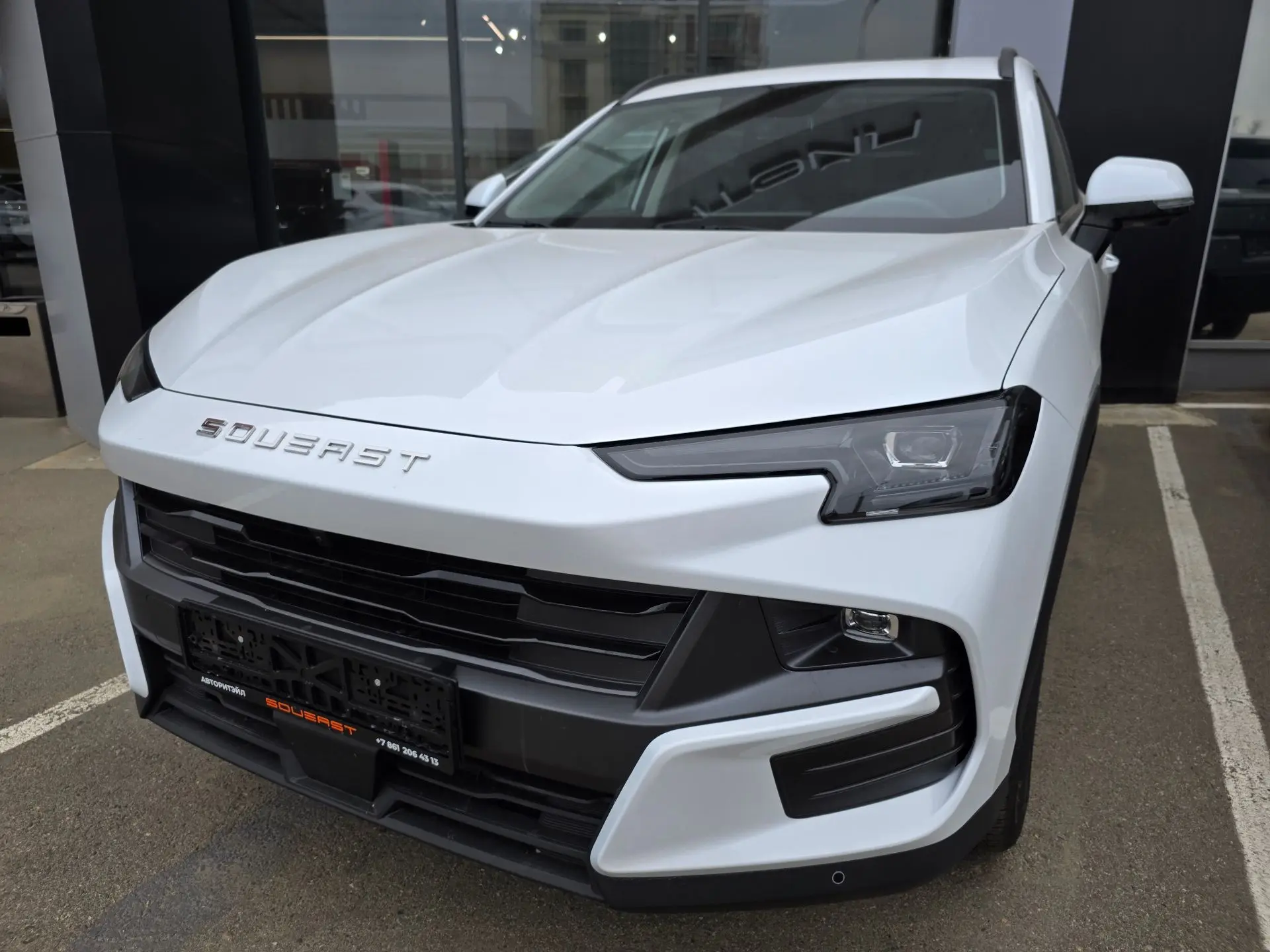 🚗💸 Soueast S06 рухнул ниже 3 млн — скидка 100 000 рублей прямо в лоб. Что происходит? На рынке тихо,