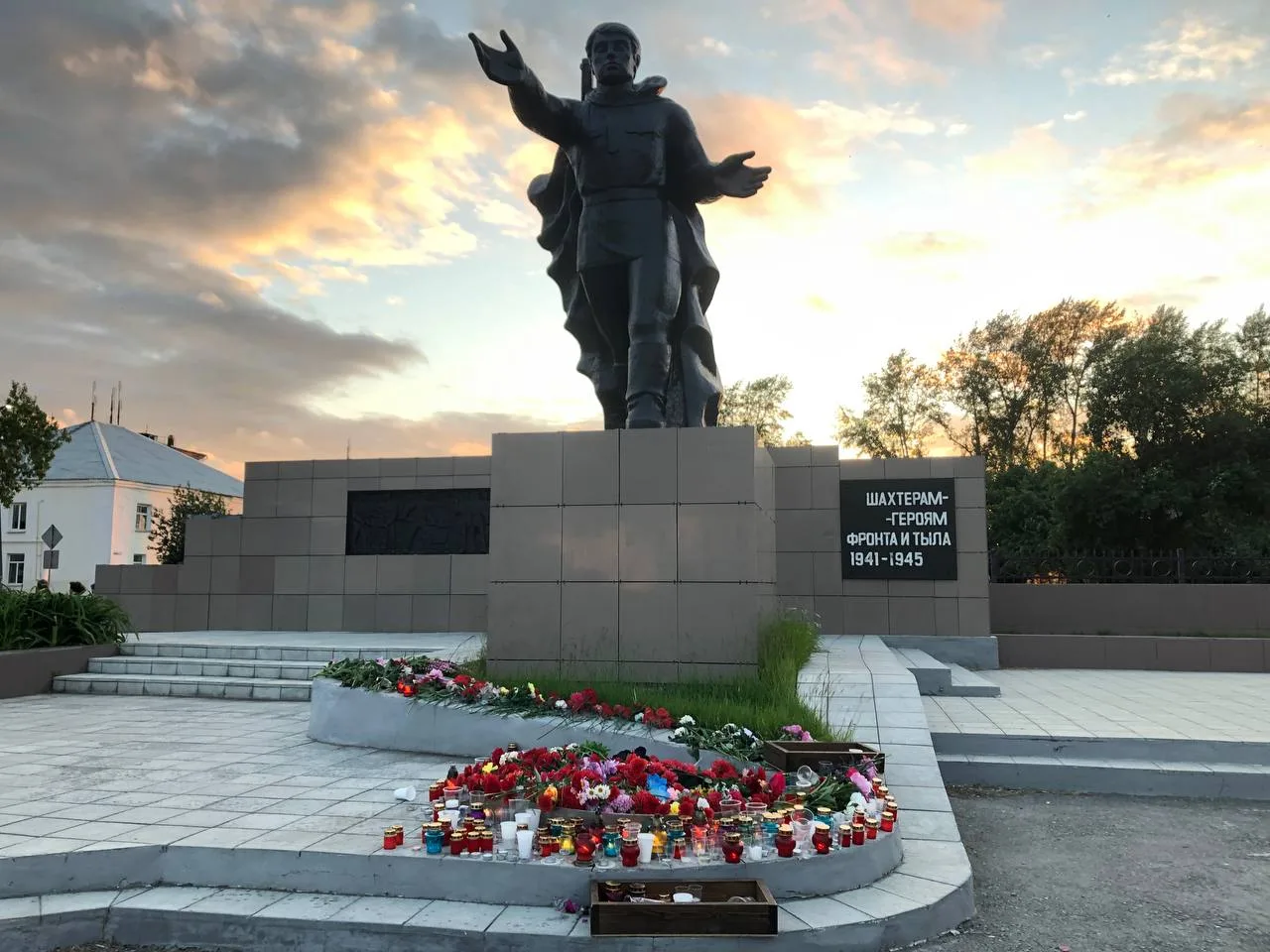 Приглашаем всех желающих 22 июня в 21:00 принять участие в патриотической акции «Свеча памяти», посв
