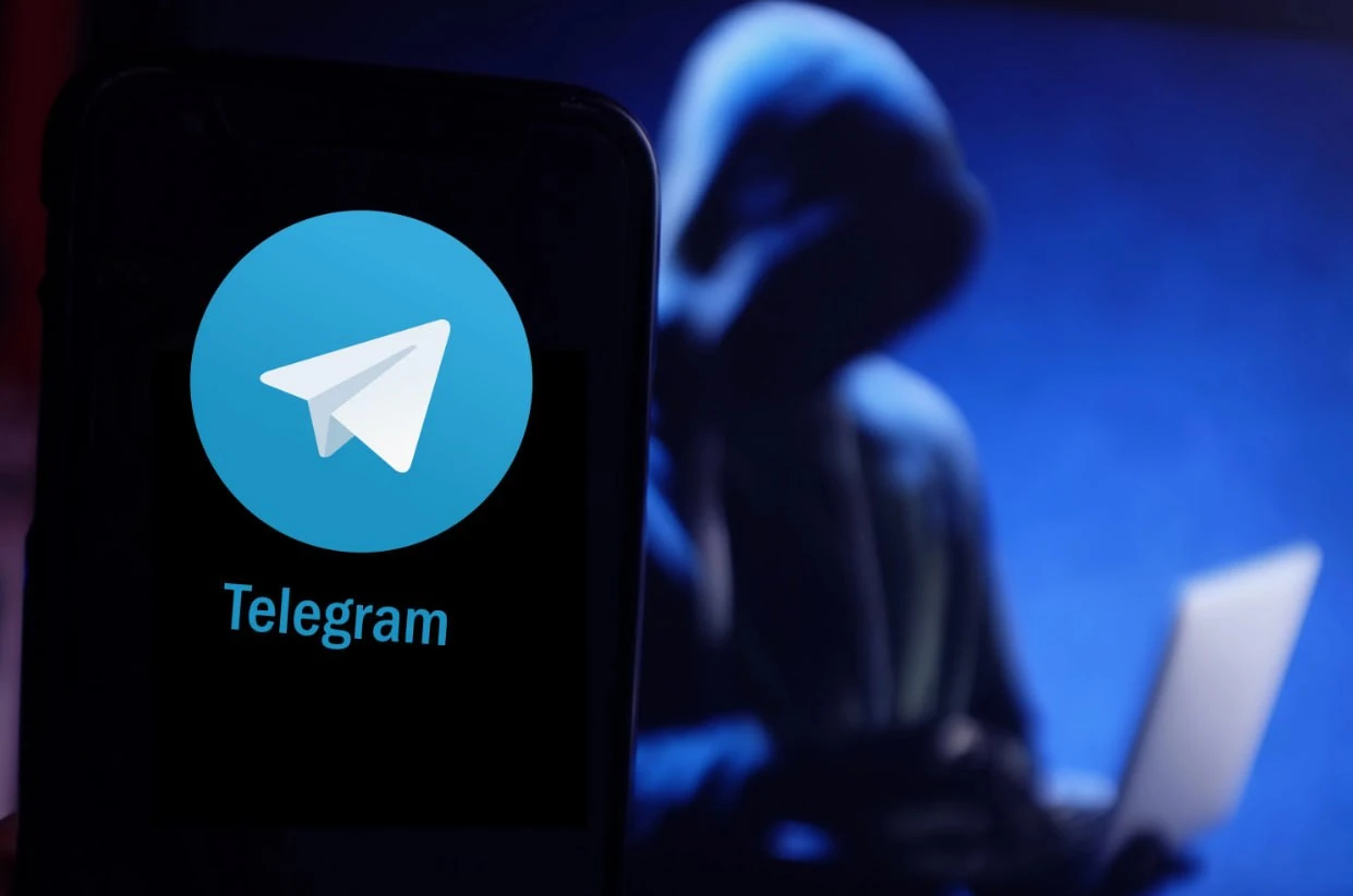 🌟Мошенники похищают аккаунты в Telegram через схему обмана с ботами, следует из матери...
