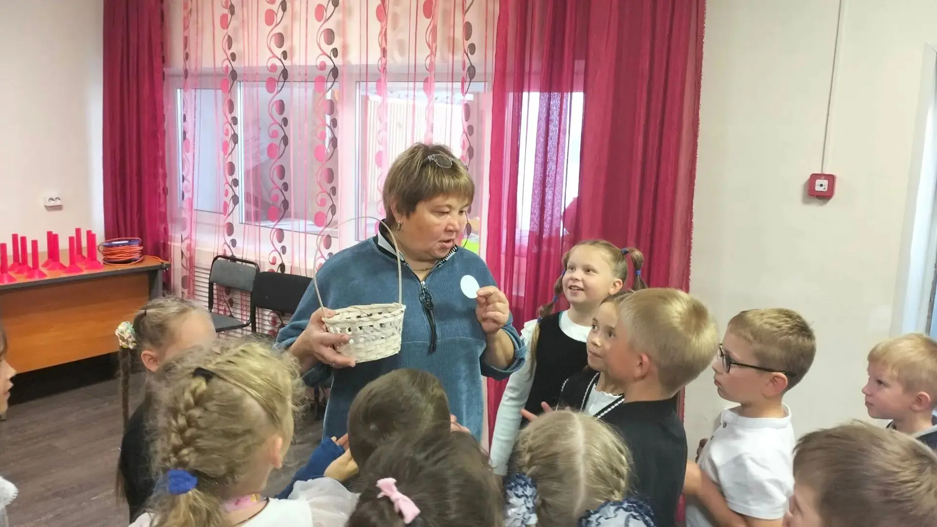 В начале учебного года особенно важно напомнить детям правила, которые помогут сохранит...