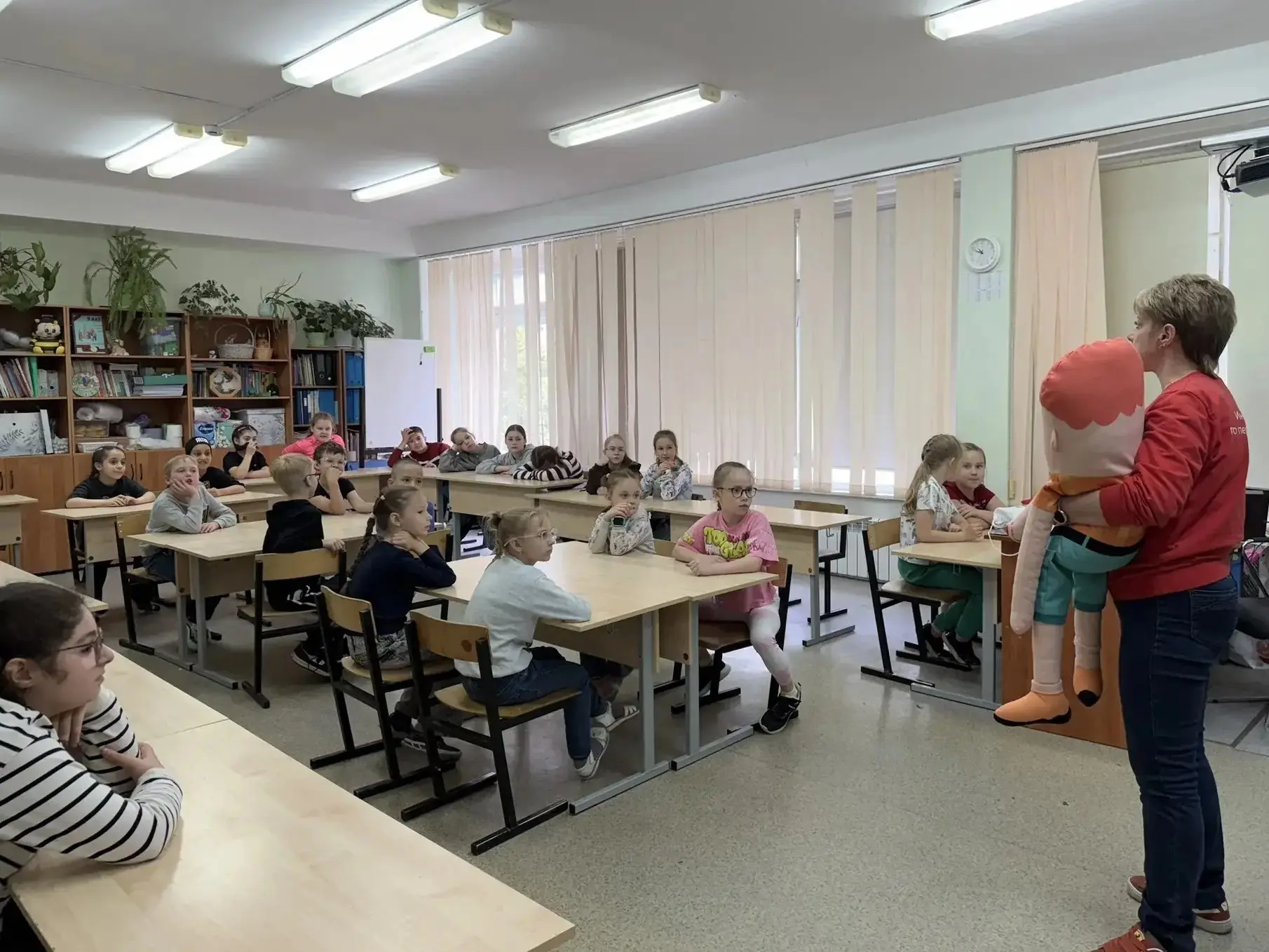 ЯРКИЕ БУДНИ ШКОЛЬНОГО ЛАГЕРЯ «ЗВЁЗДНЫЙ ГОРОДОК»