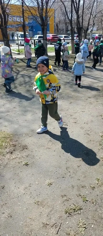 В 12-й группе прошло торжественное и важное мероприятие, приуроченное ко Дню Земли! 🌍✨  Сегодня наши