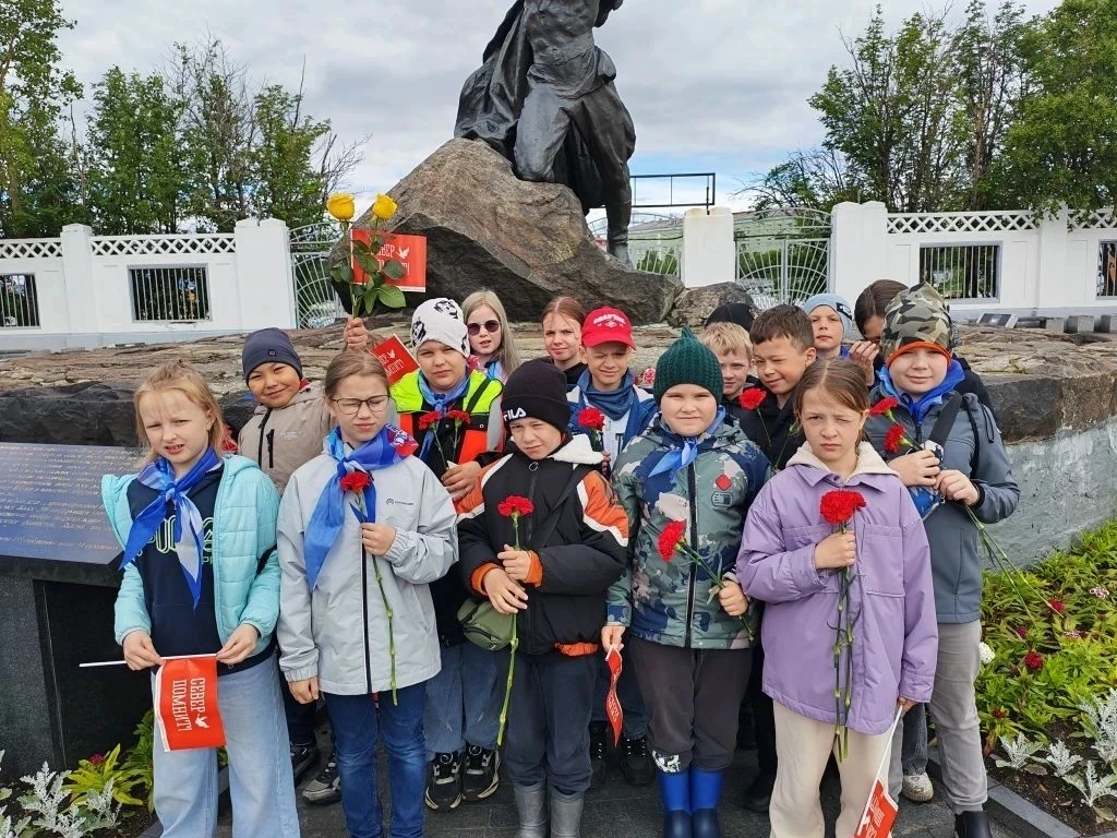 🔥В памятный для всех россиян день, День памяти и скорби, 22 июня 2026 года мурманские школьники, по