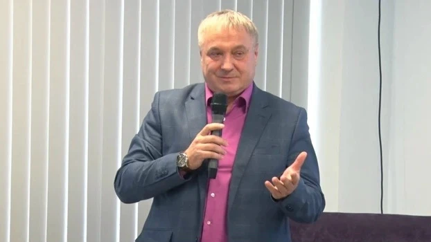 Творческая встреча с писателем Максимом Миловановым