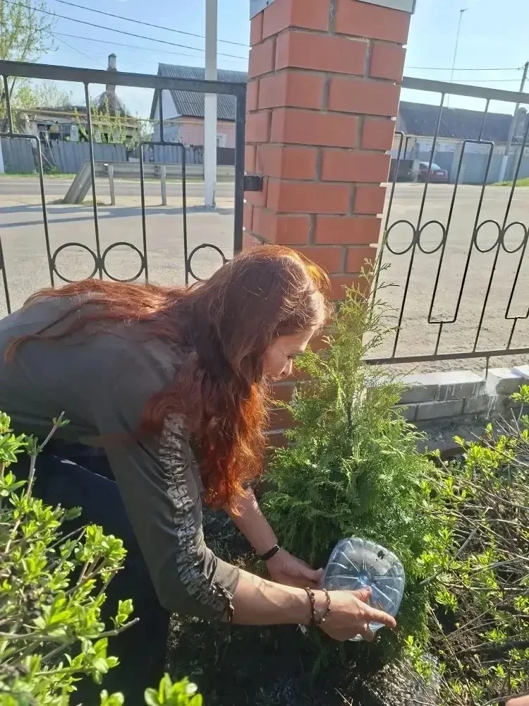 📍 В преддверии великого праздника — Дня Победы — в нашей гимназии появилась новая добрая традиция. У