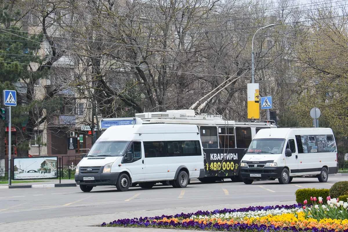 В Новороссийске избавляются от маленьких и старых маршруток