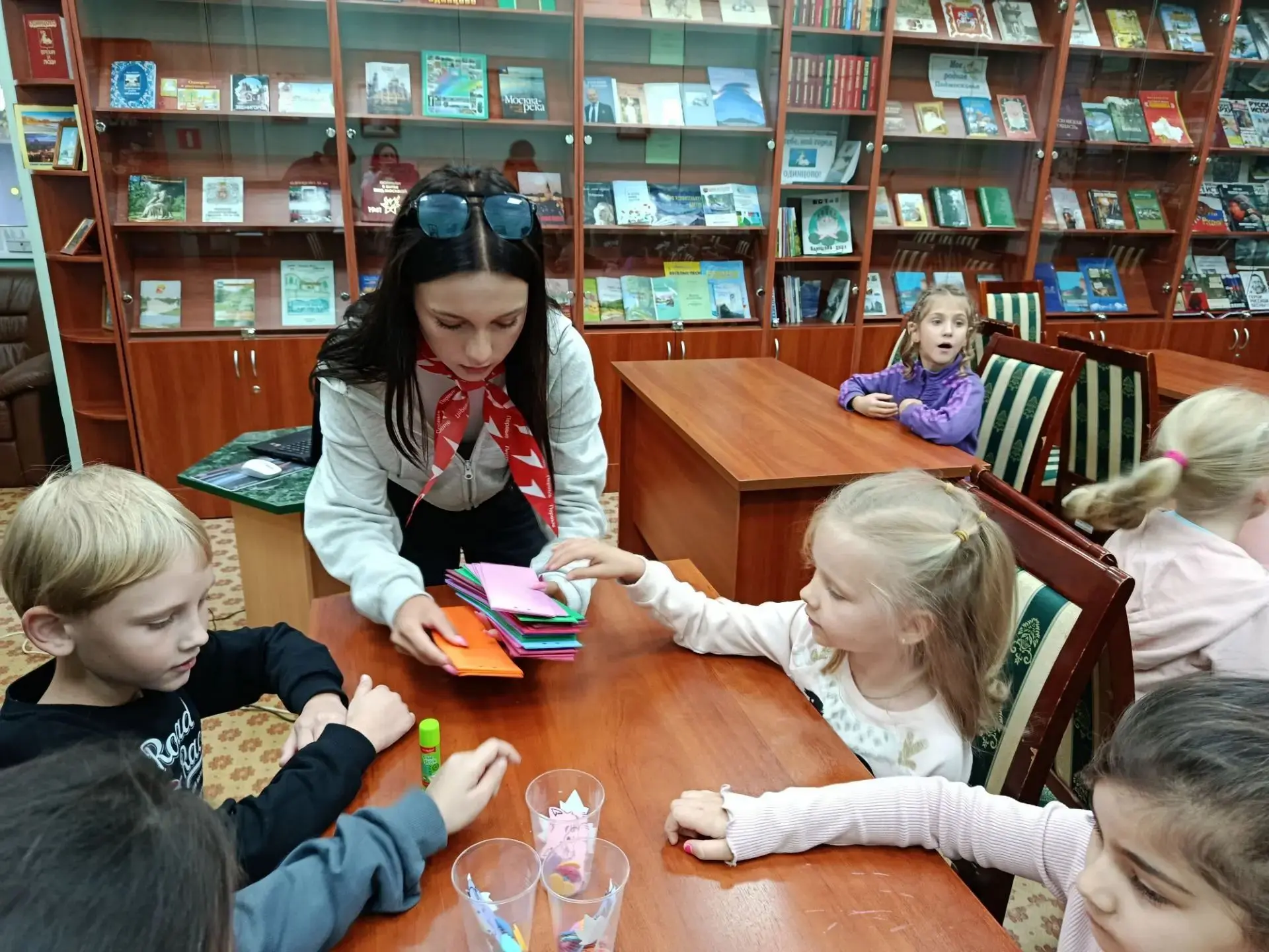 🍁 Дом, где живут книги!
