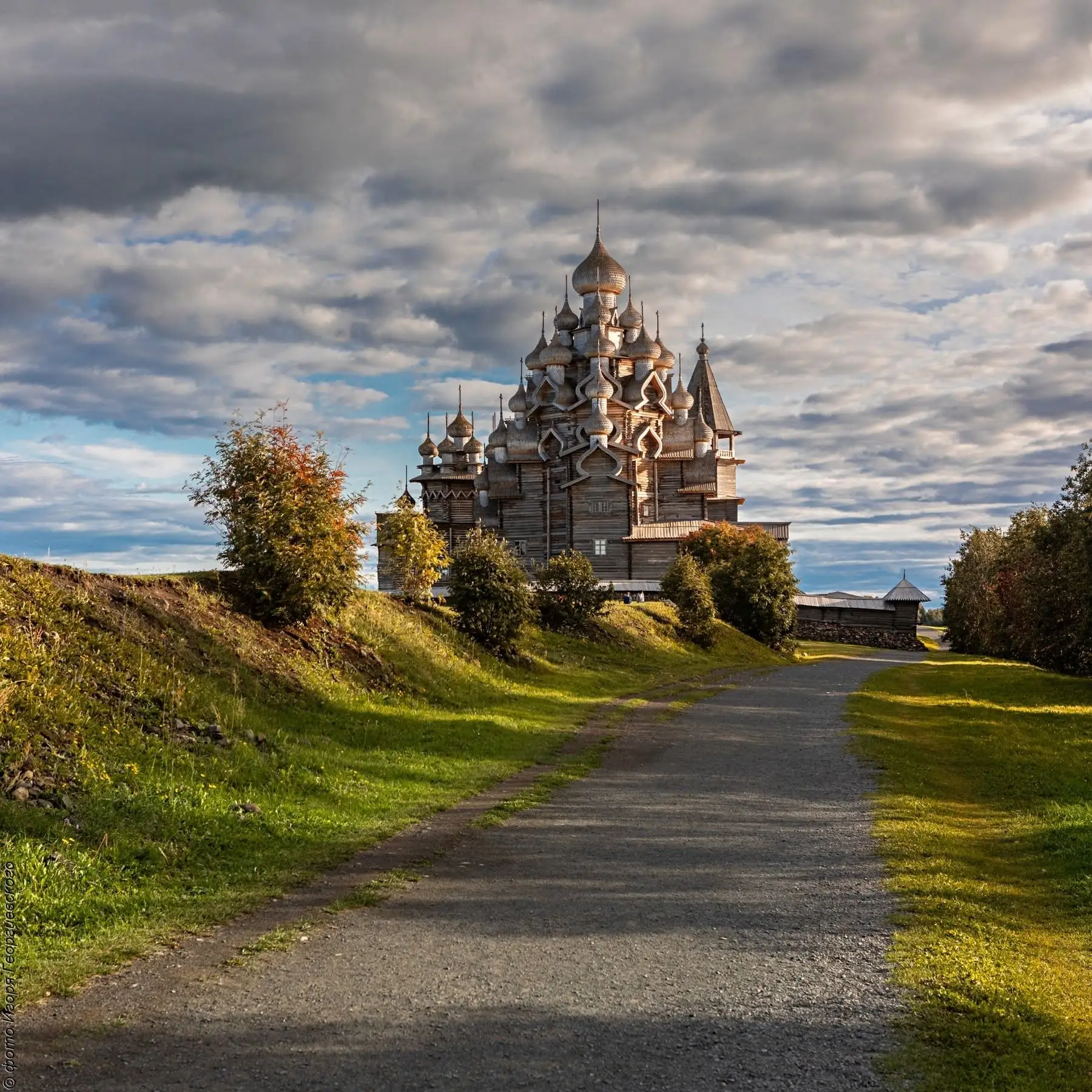 🚌 Осенние автобусные программы из Петрозаводска на остров Кижи!