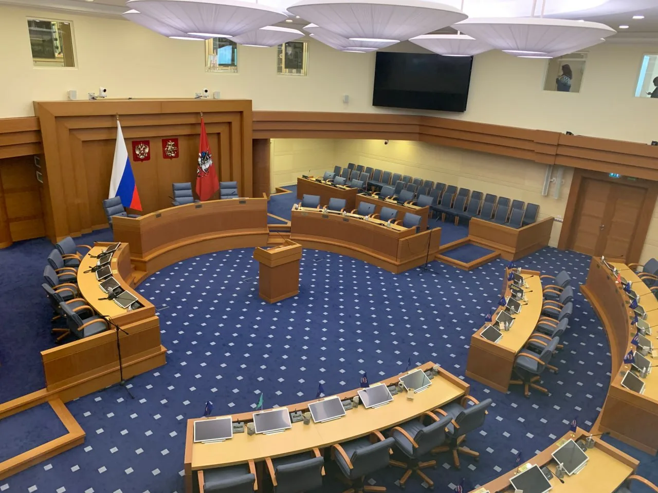 Студенты факультета политологии в Московской городской Думе