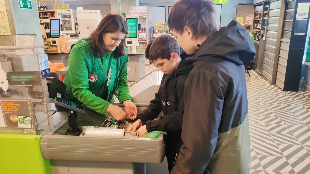 📍 Учащиеся 6 «В» класса стали активными участниками всероссийской акции «Монетная неделя».  Эта иниц