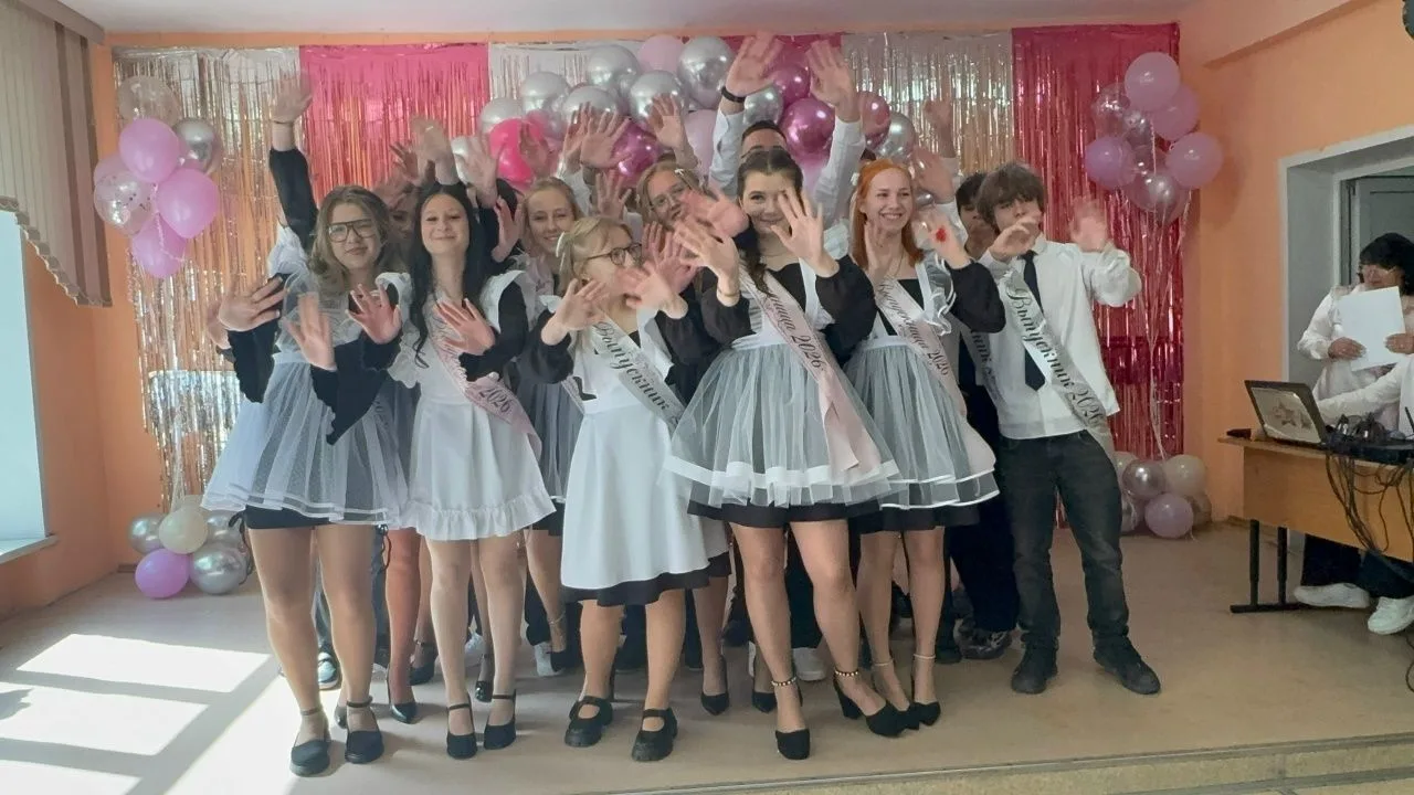 ✨Кажется, только вчера вы робко переступали порог кабинета, держа в руках первый дневни...