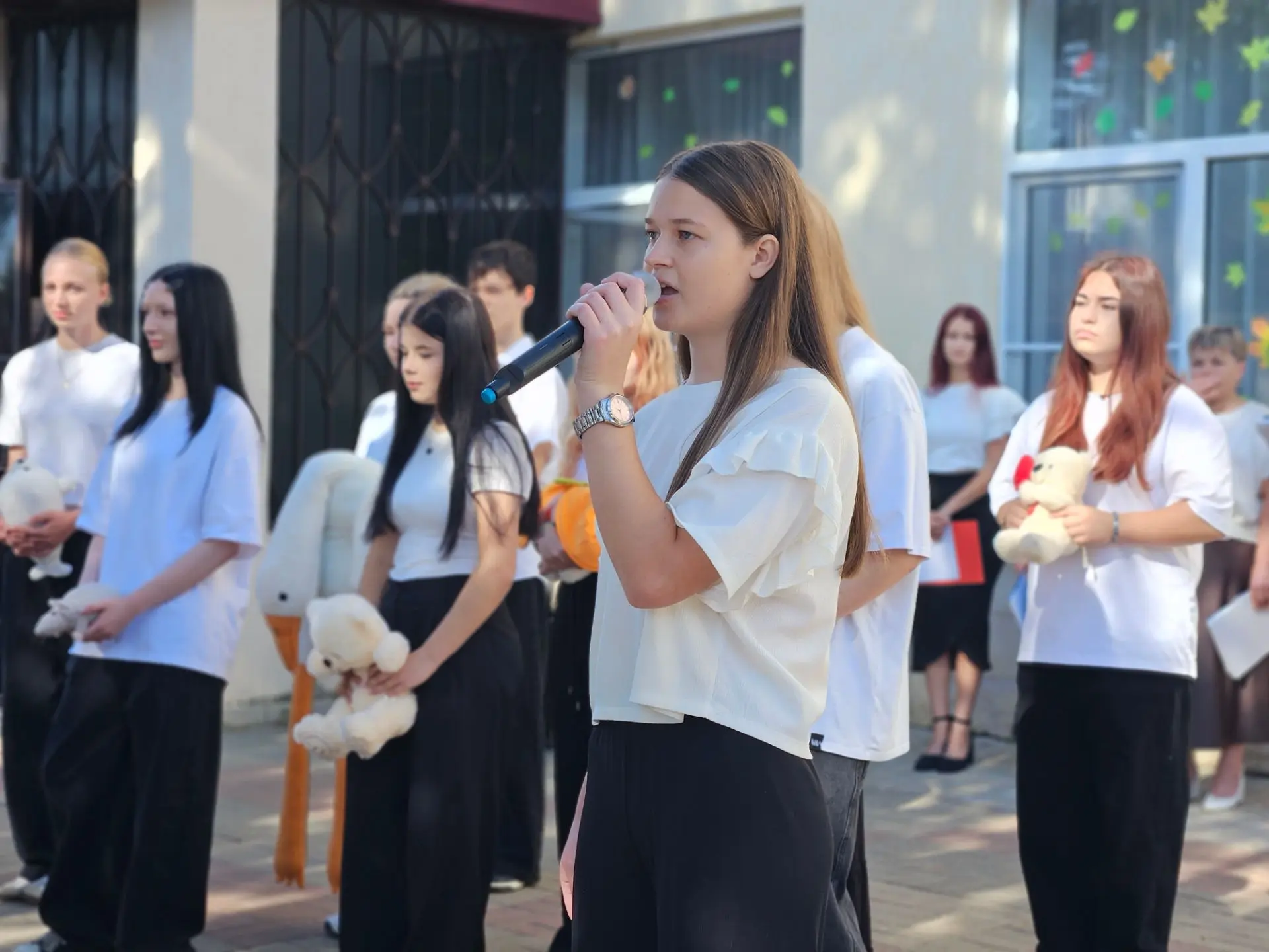 🕊️ Сегодня в АТПА прошла линейка, посвященная Дню солидарности в борьбе с терроризмом....