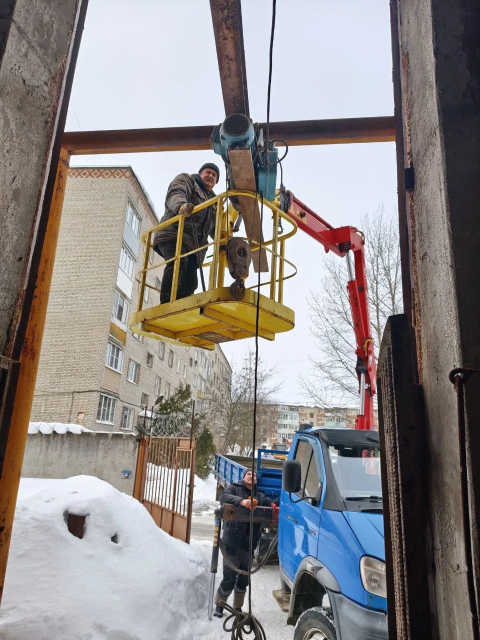 На канализационной насосной станции в Шатуре провели ремонт тельфера 👷‍♂️Специалисты Мособлводоканал