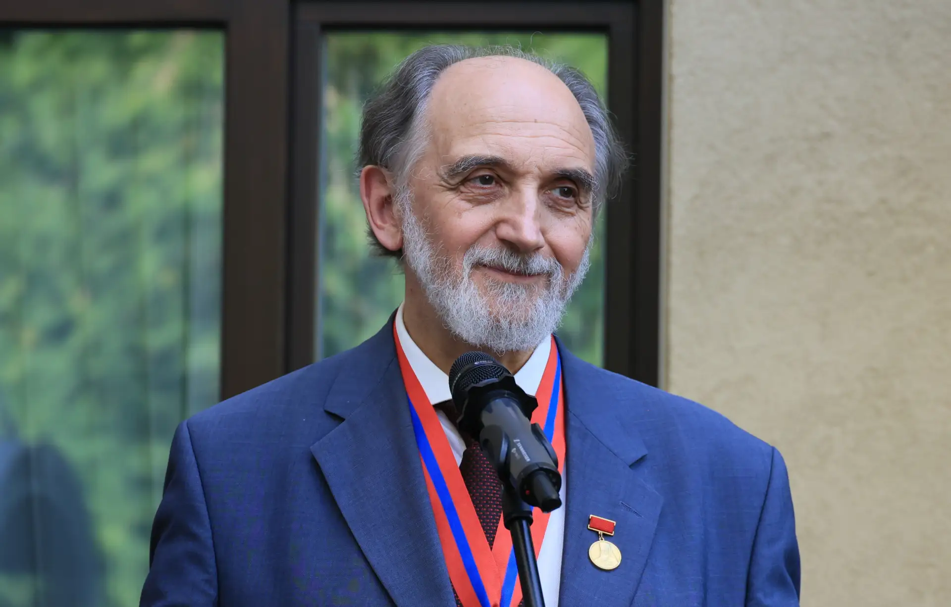 Поздравляем ректора СФИ Александра Михайловича Копировского с 75-летием!